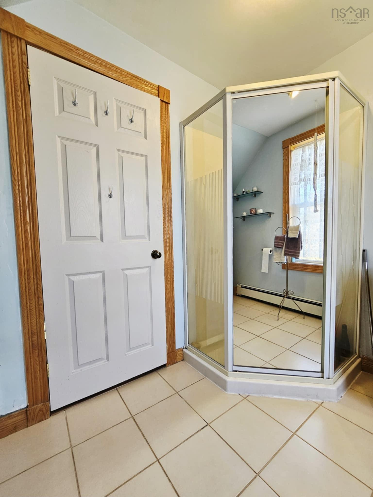 $359,900.00: 2661 Foxbrook Road, Westville