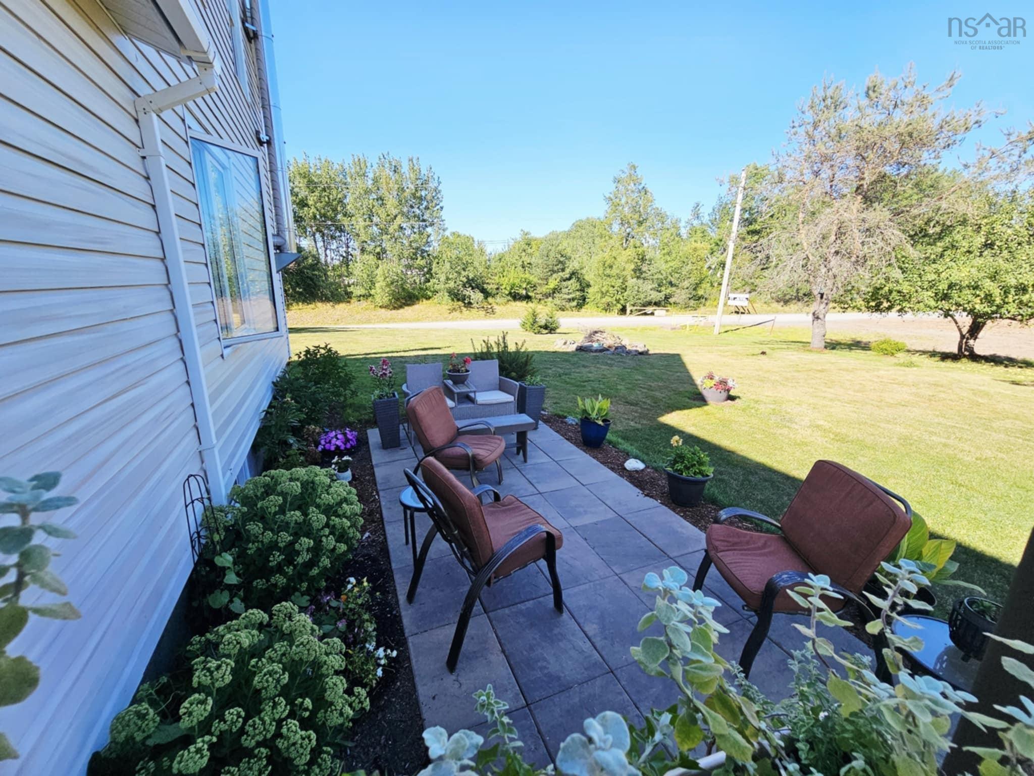 $359,900.00: 2661 Foxbrook Road, Westville