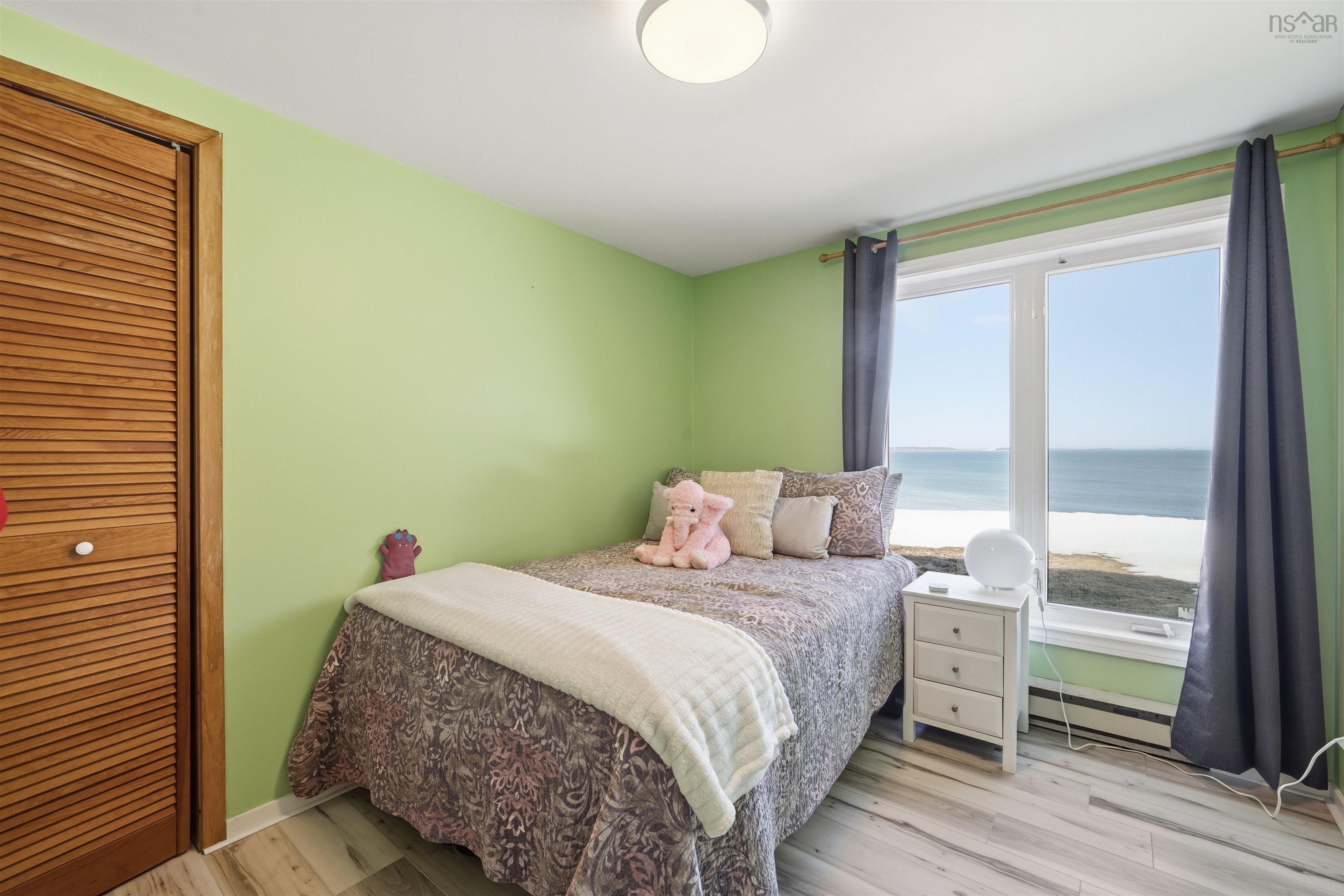 $799,900.00: 1585 Cow Bay Road, Cow Bay