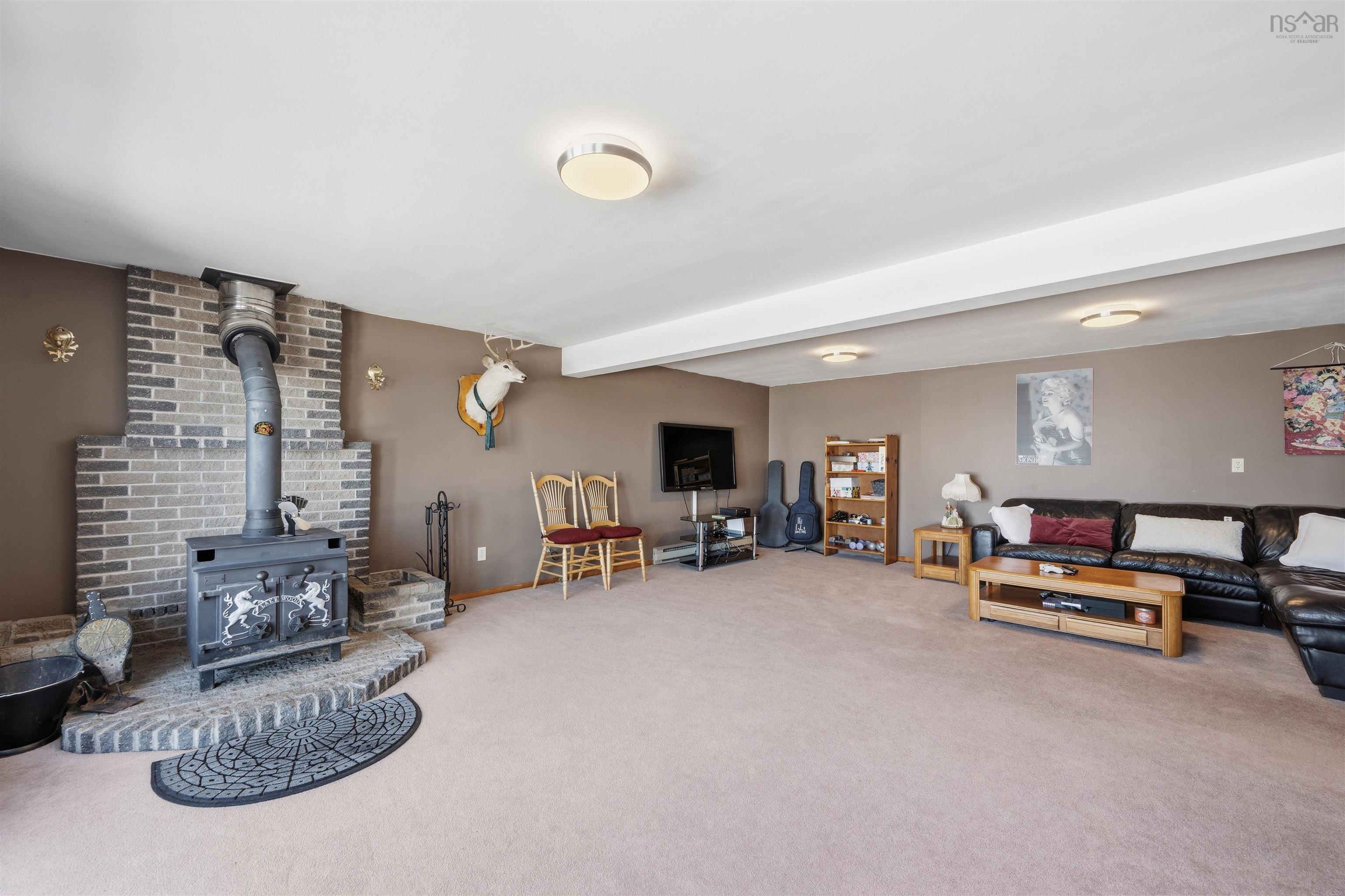 $799,900.00: 1585 Cow Bay Road, Cow Bay