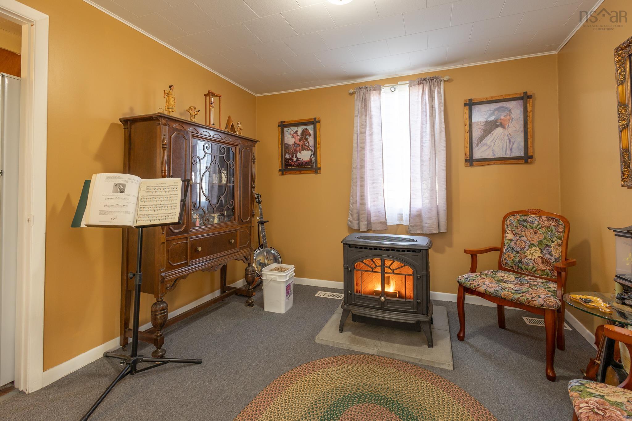 $199,000.00: 2652 Highway 334, Wedgeport