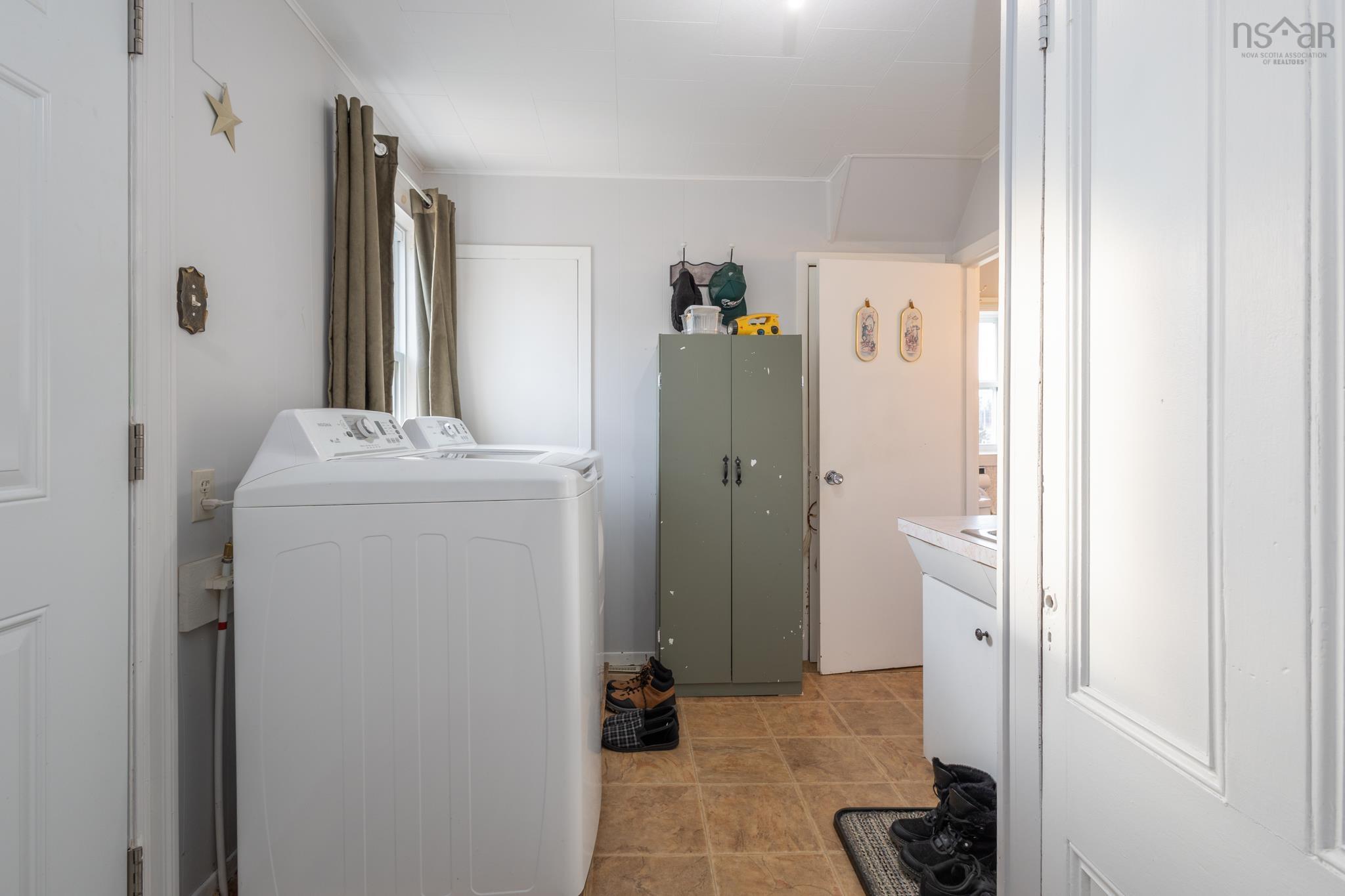 $199,000.00: 2652 Highway 334, Wedgeport