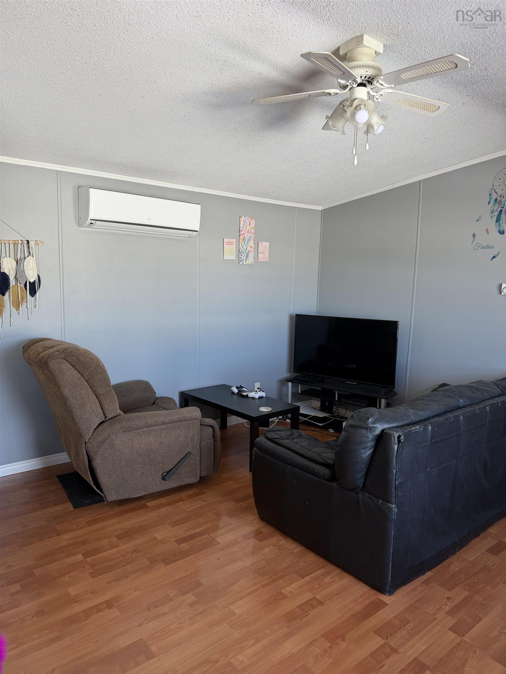 $174,500.00: 7 Cedarwood Ave, Lower South River