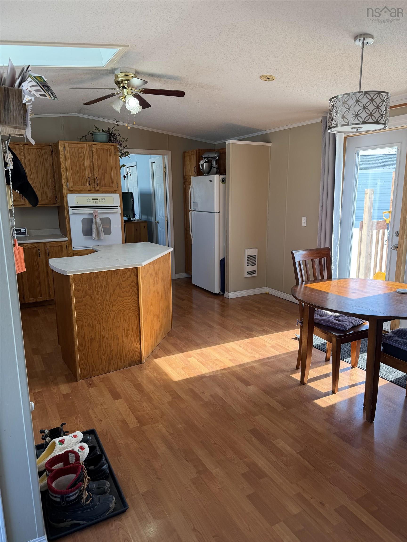 $174,500.00: 7 Cedarwood Ave, Lower South River