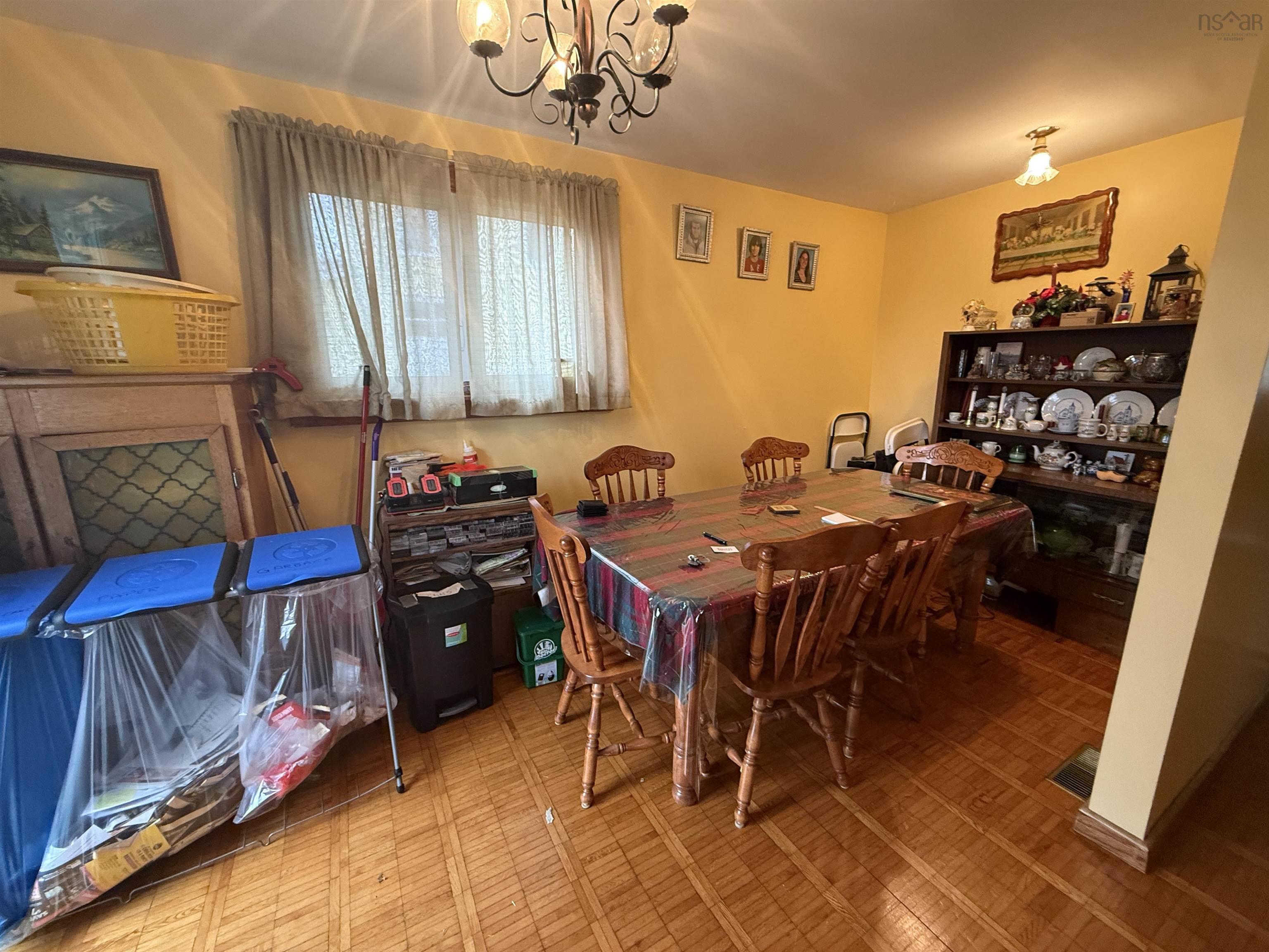 $485,000.00: 198 Renfrew Street, Dartmouth