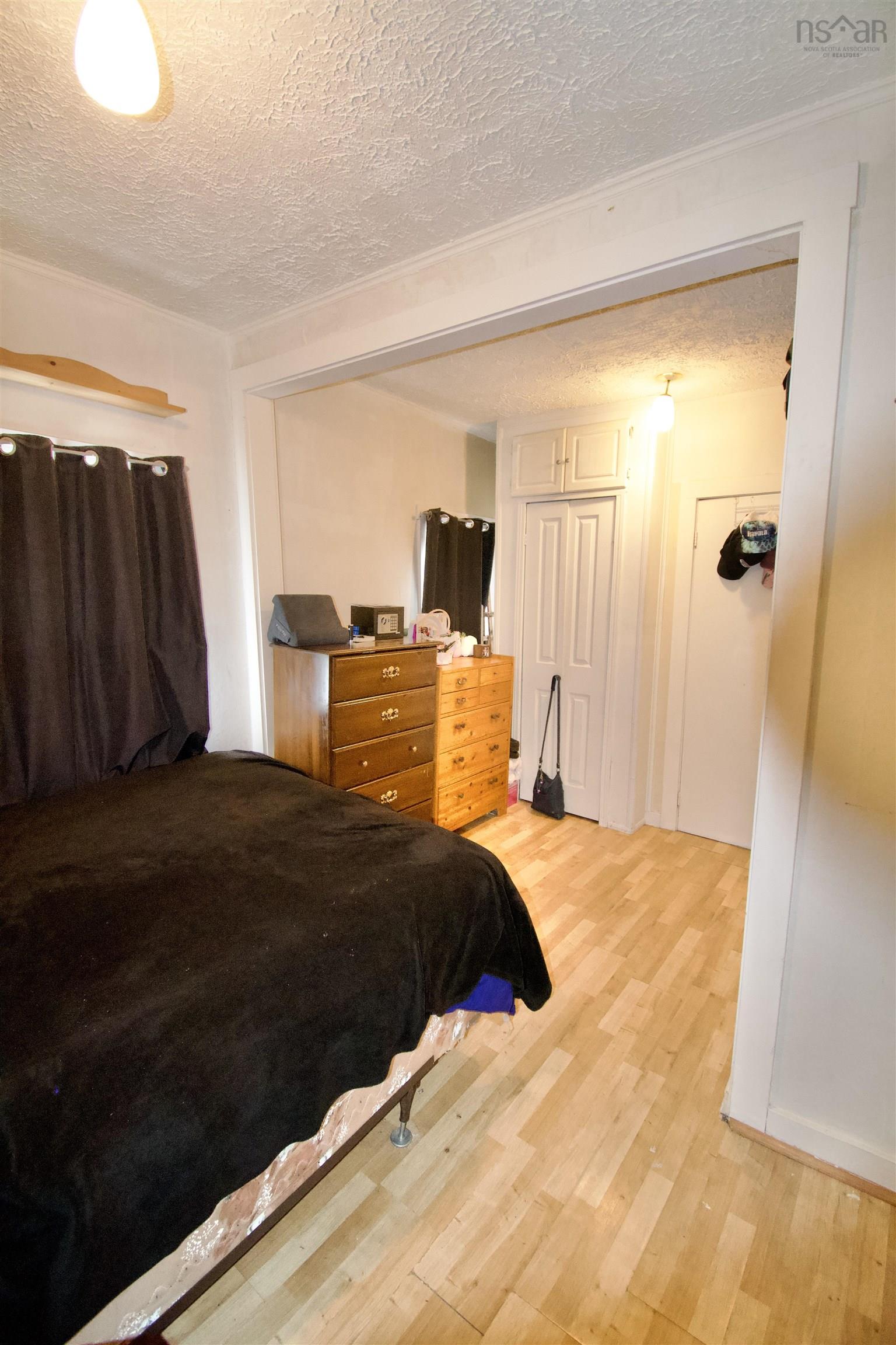 $215,000.00: 35 West Street, Digby