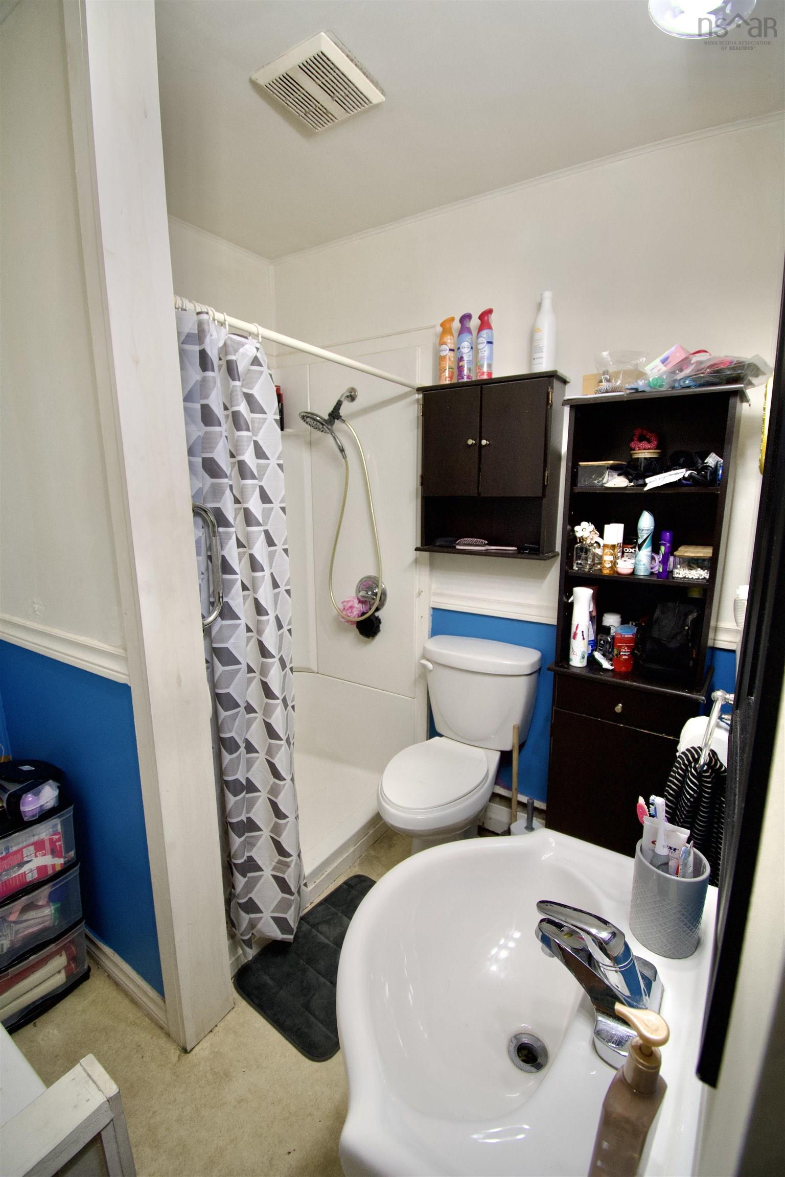 $215,000.00: 35 West Street, Digby