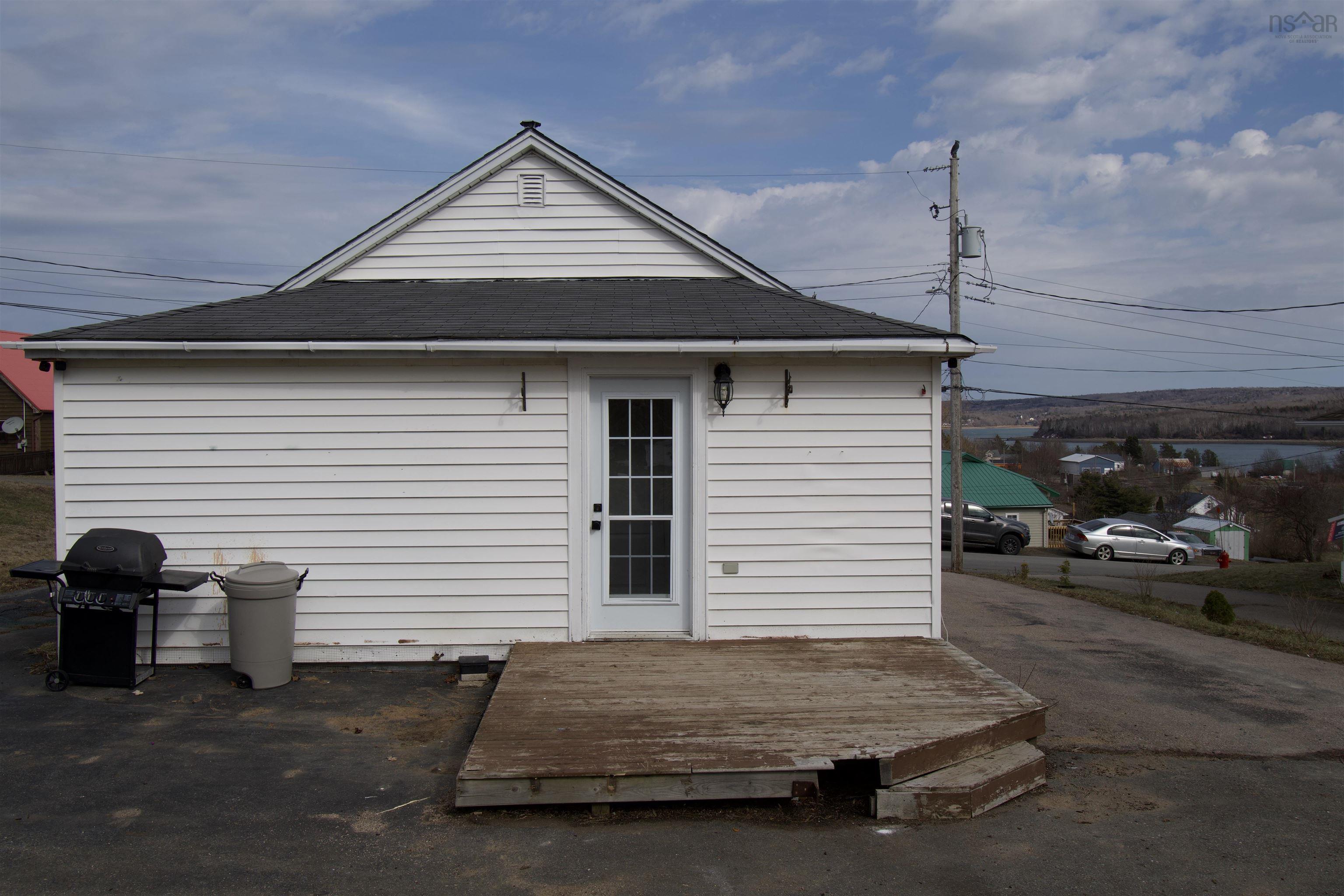 $215,000.00: 35 West Street, Digby