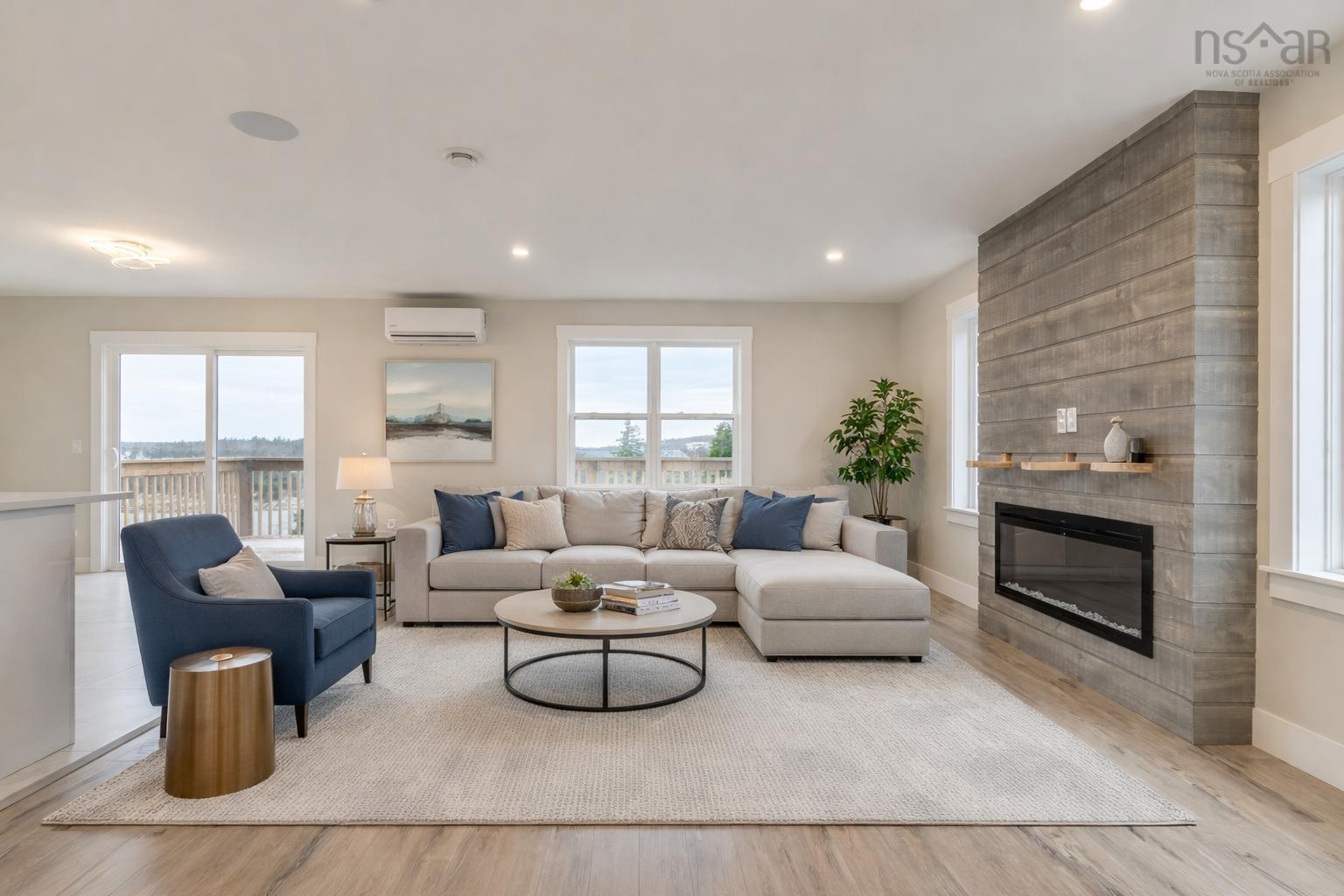 $809,900.00: 2039 119 Flatrock Crescent, Beechville