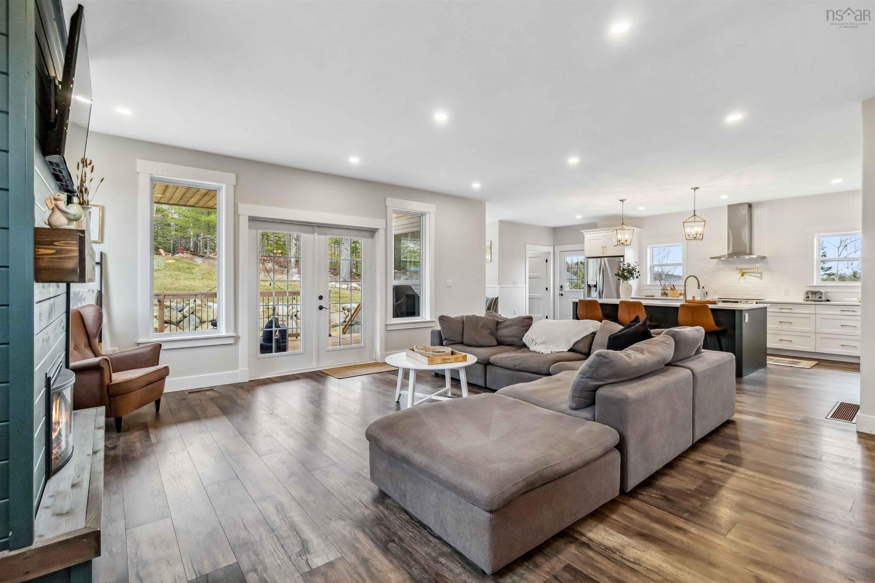 $1,125,000.00: 43 Alderberry Lane, Upper Tantallon