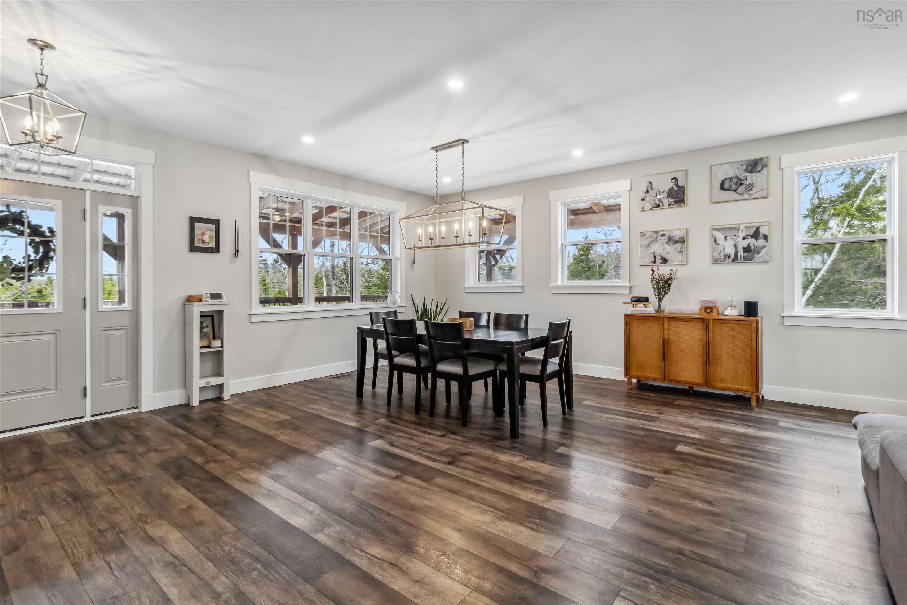 $1,125,000.00: 43 Alderberry Lane, Upper Tantallon