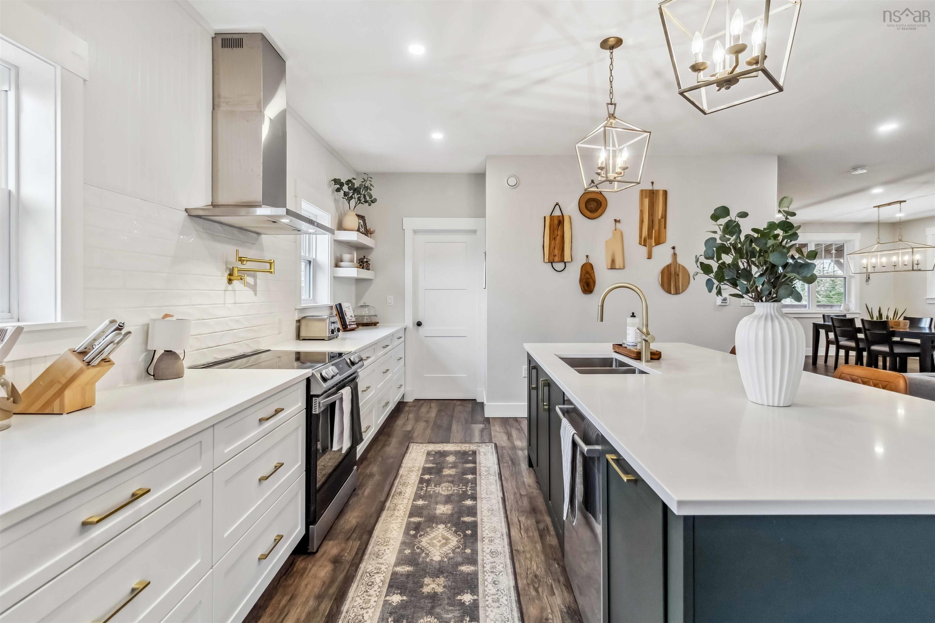 $1,125,000.00: 43 Alderberry Lane, Upper Tantallon