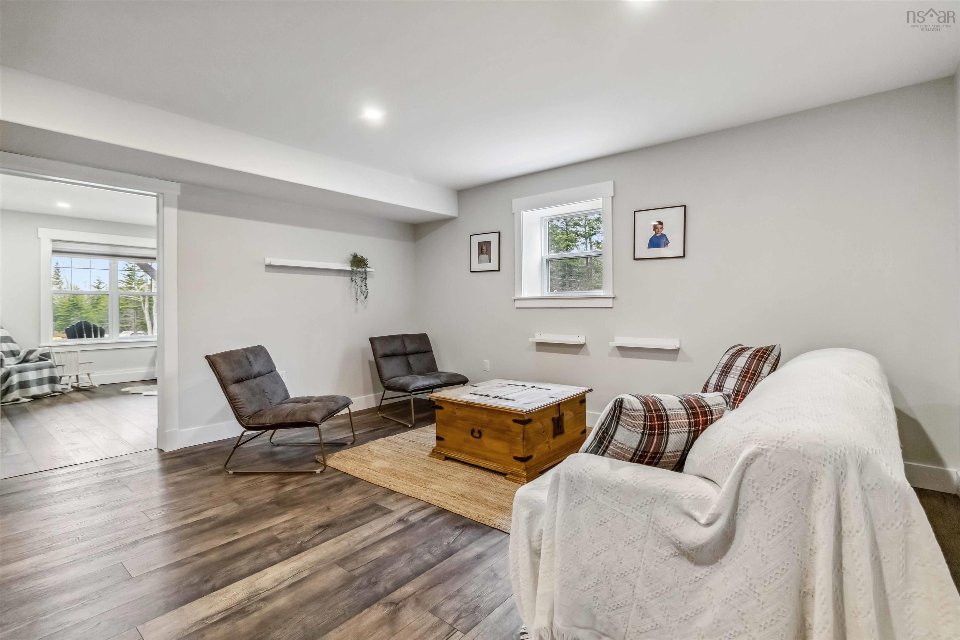 $1,125,000.00: 43 Alderberry Lane, Upper Tantallon