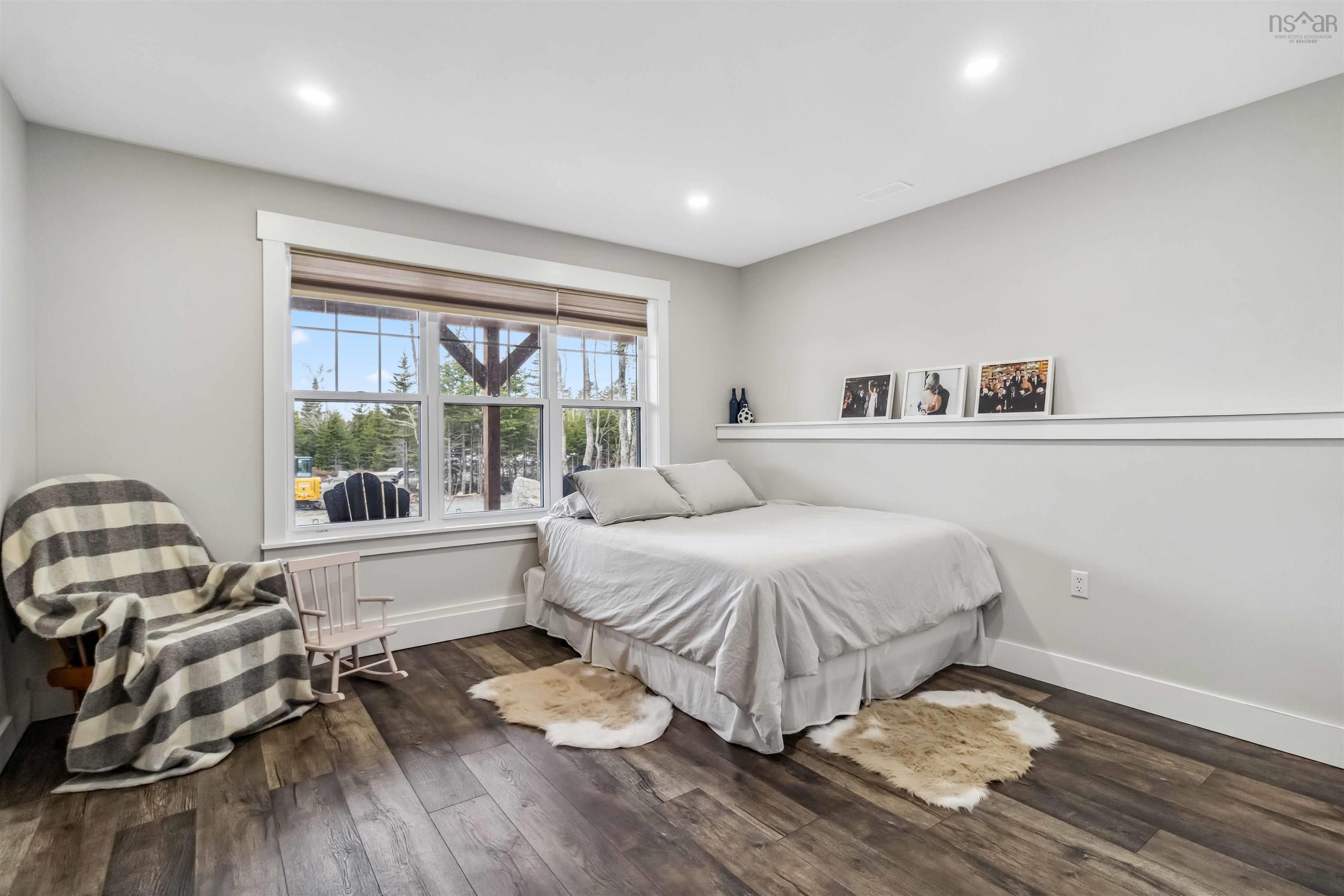 $1,125,000.00: 43 Alderberry Lane, Upper Tantallon