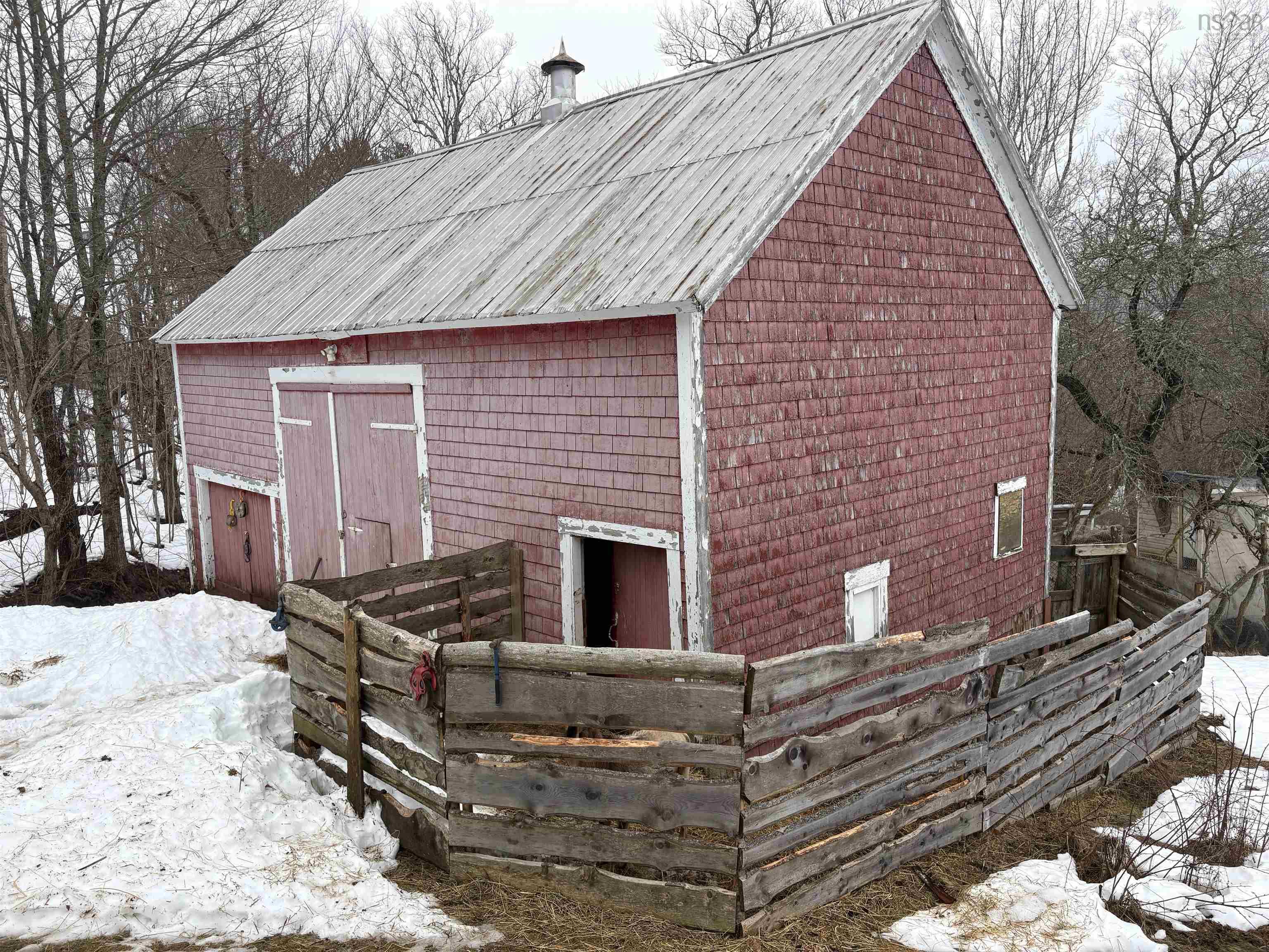 $249,000.00: 535 East River East Side Road, Glencoe