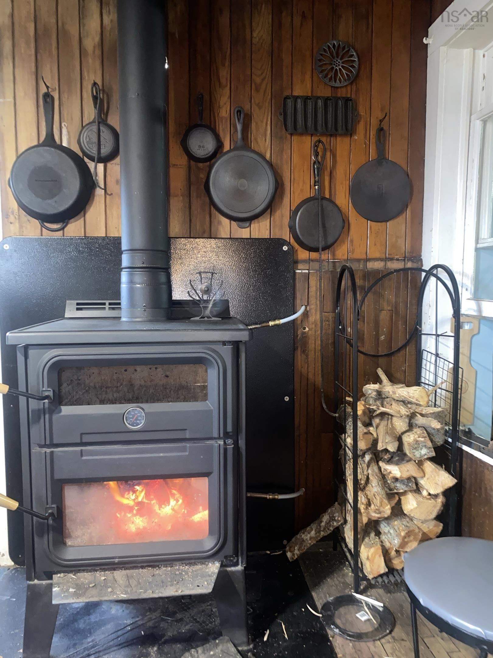 $249,000.00: 535 East River East Side Road, Glencoe