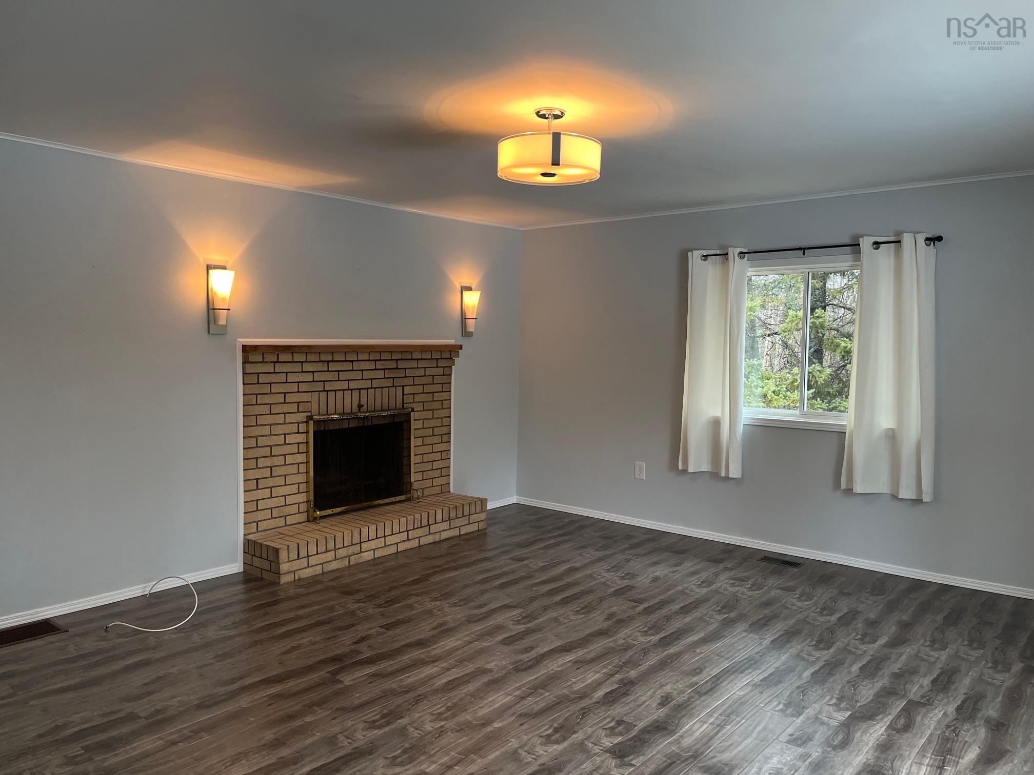 $300,000.00: 3615-3621 Gairloch road Union Centre NS Road, Union Centre