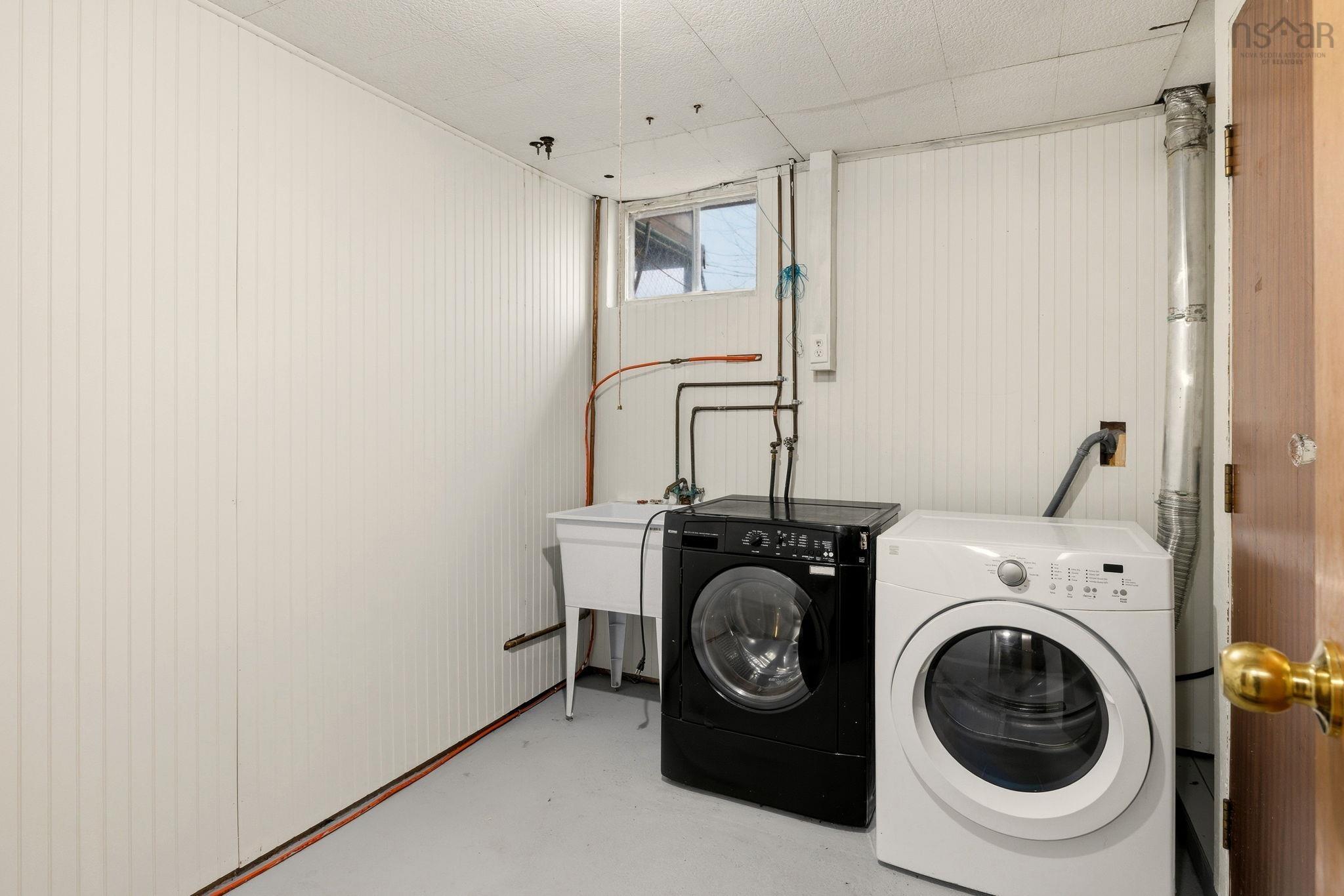 $549,900.00: 415 Spring Avenue, Dartmouth