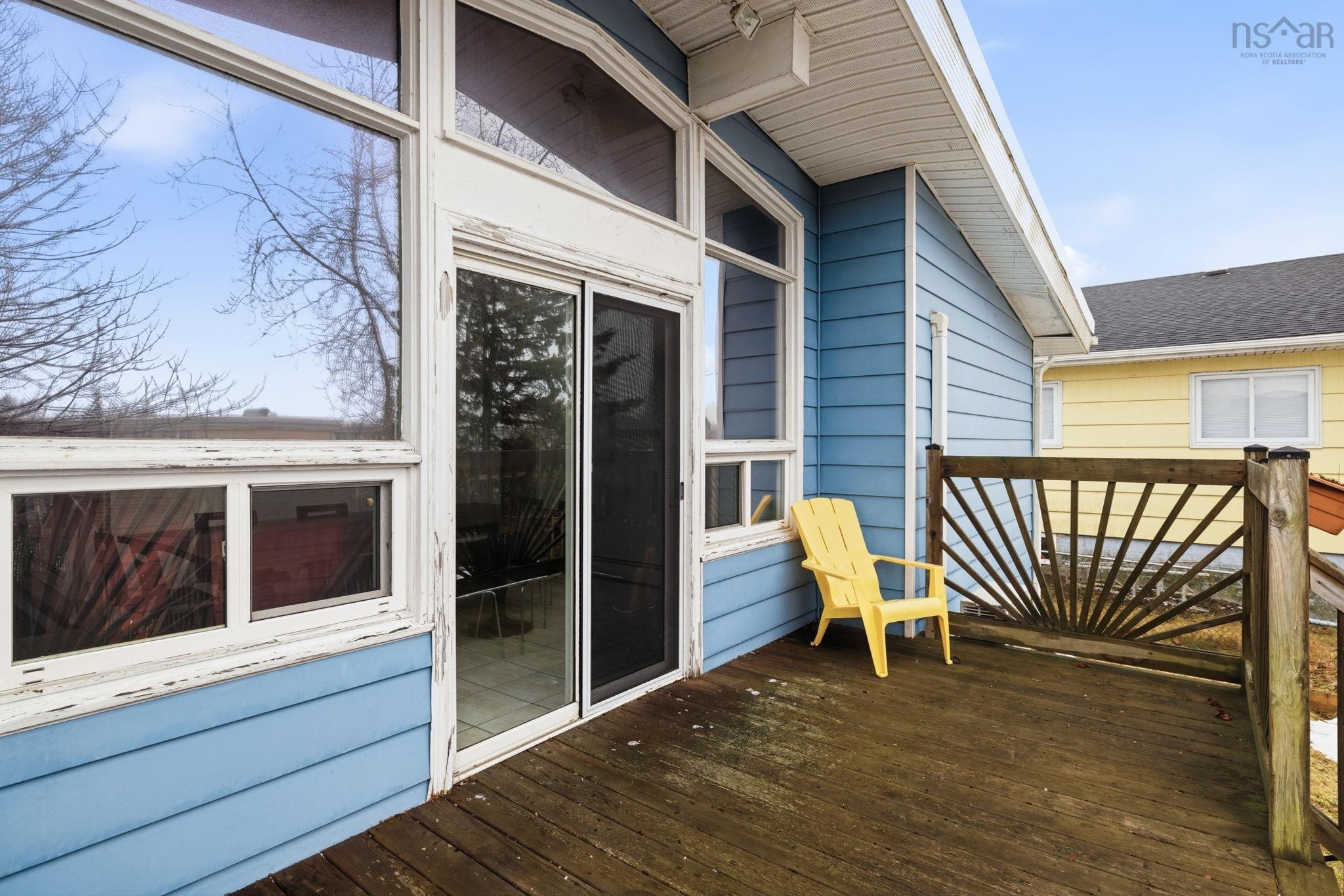 $549,900.00: 415 Spring Avenue, Dartmouth