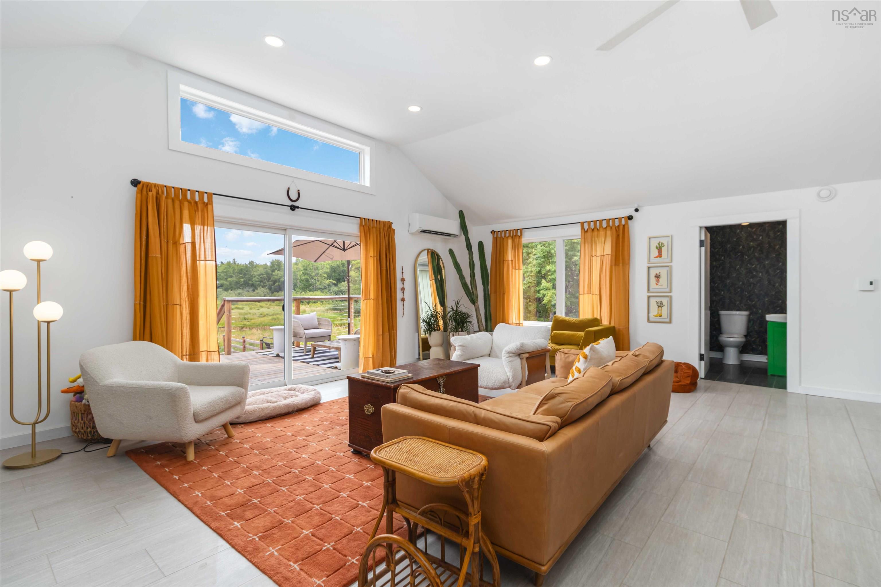 $499,900.00: 8710 Highway 8, South Brookfield