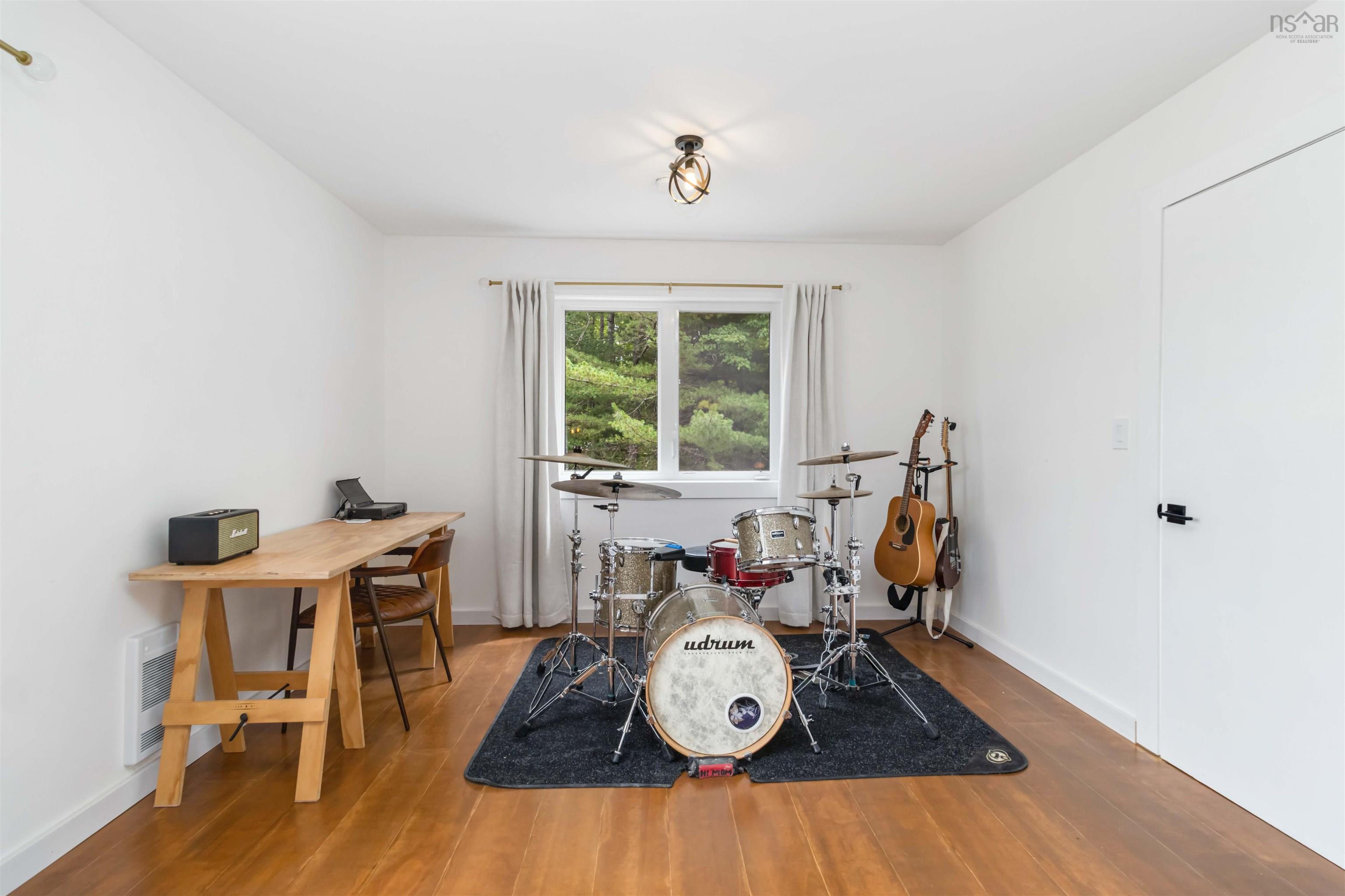 $499,900.00: 8710 Highway 8, South Brookfield