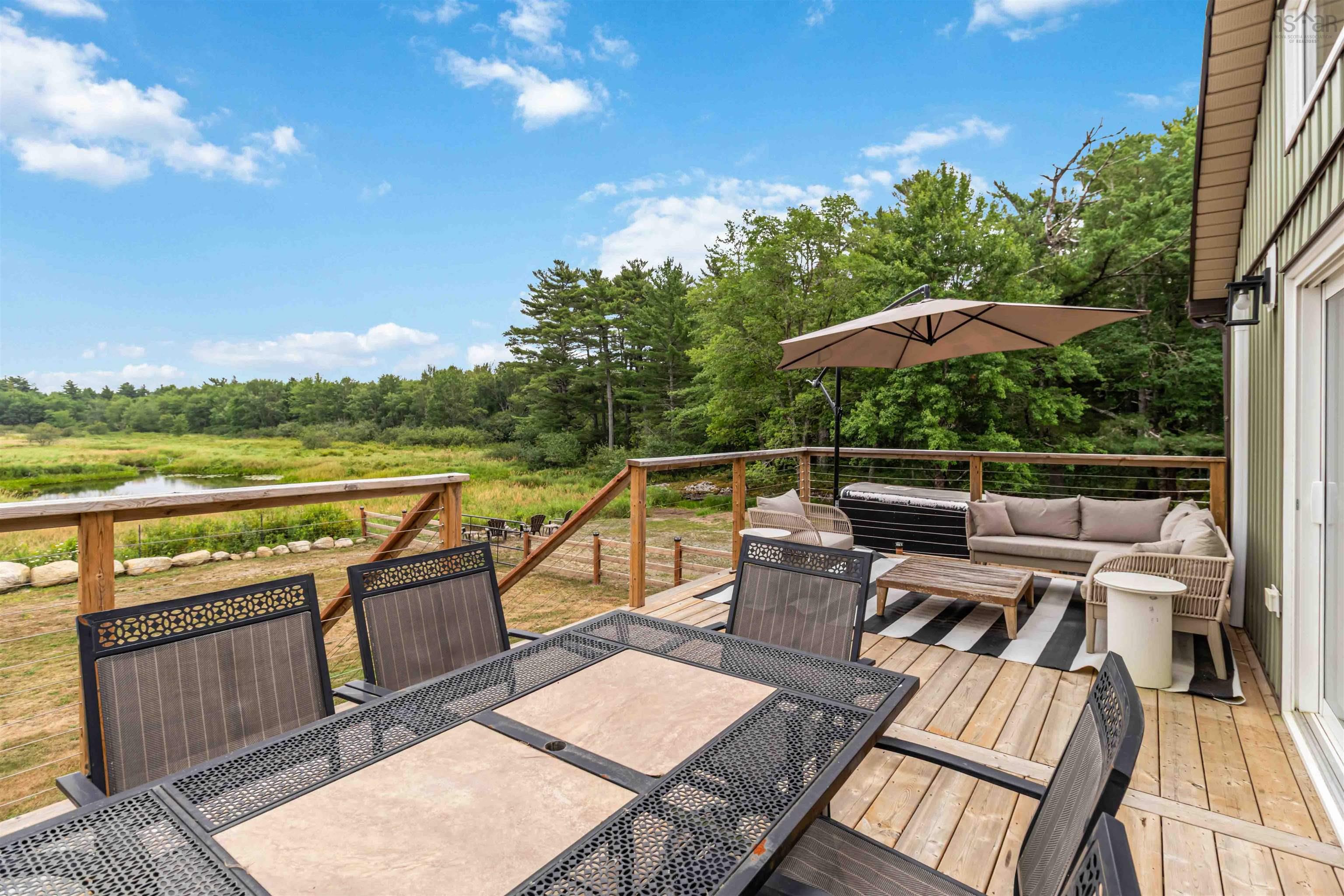 $499,900.00: 8710 Highway 8, South Brookfield