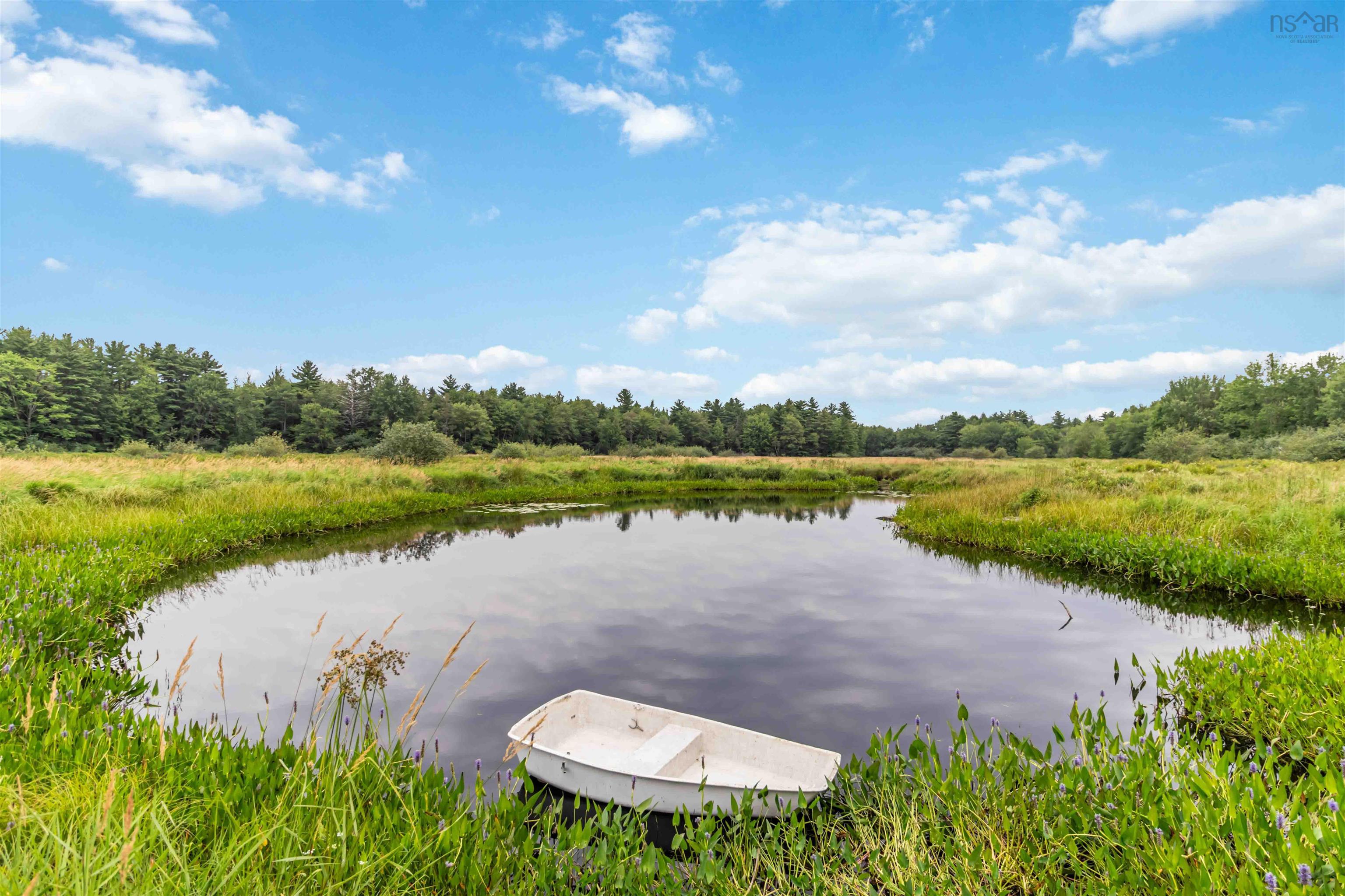 $499,900.00: 8710 Highway 8, South Brookfield