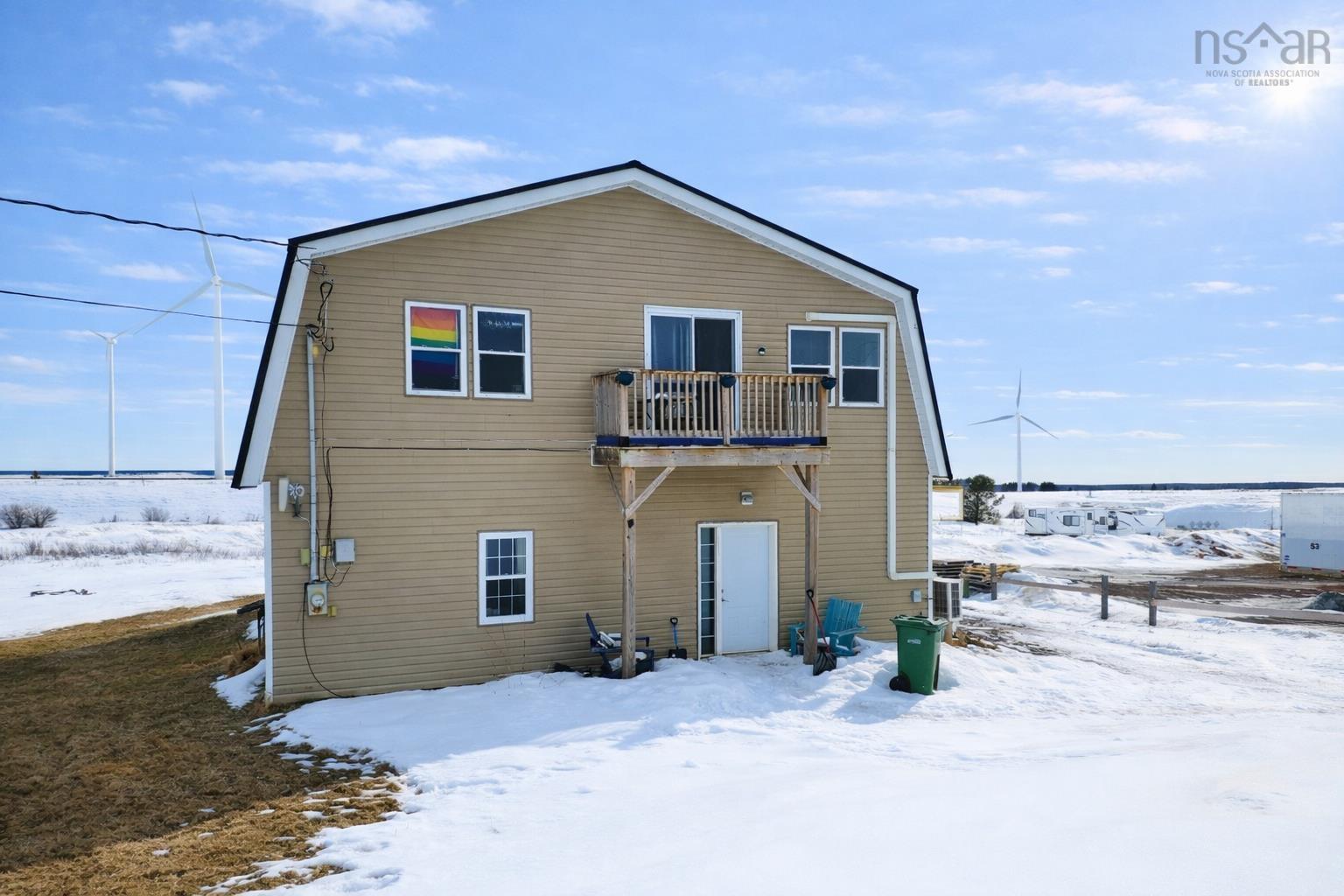 $274,900.00: 21453 2 Highway, Fort Lawrence