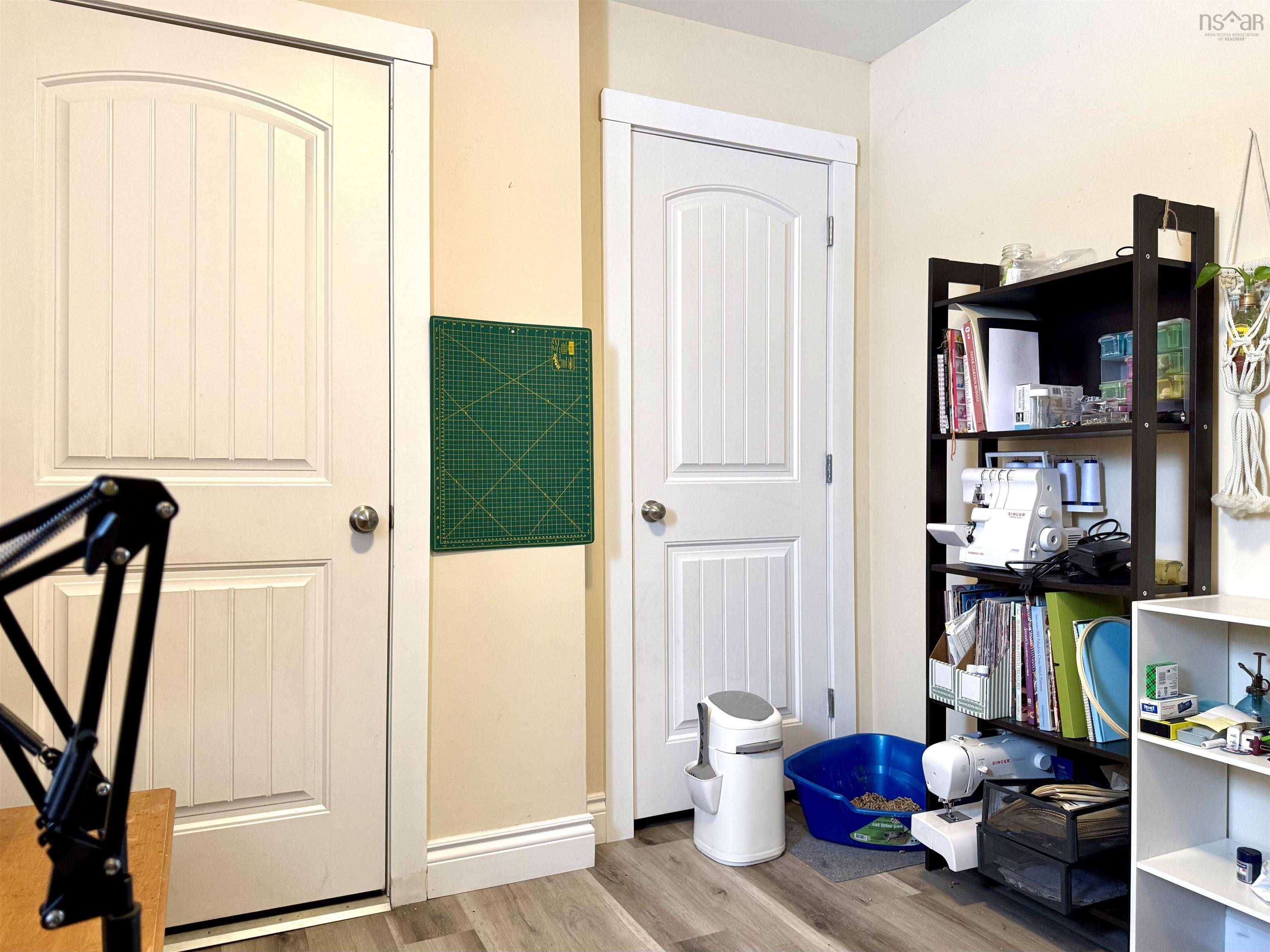 $274,900.00: 21453 2 Highway, Fort Lawrence