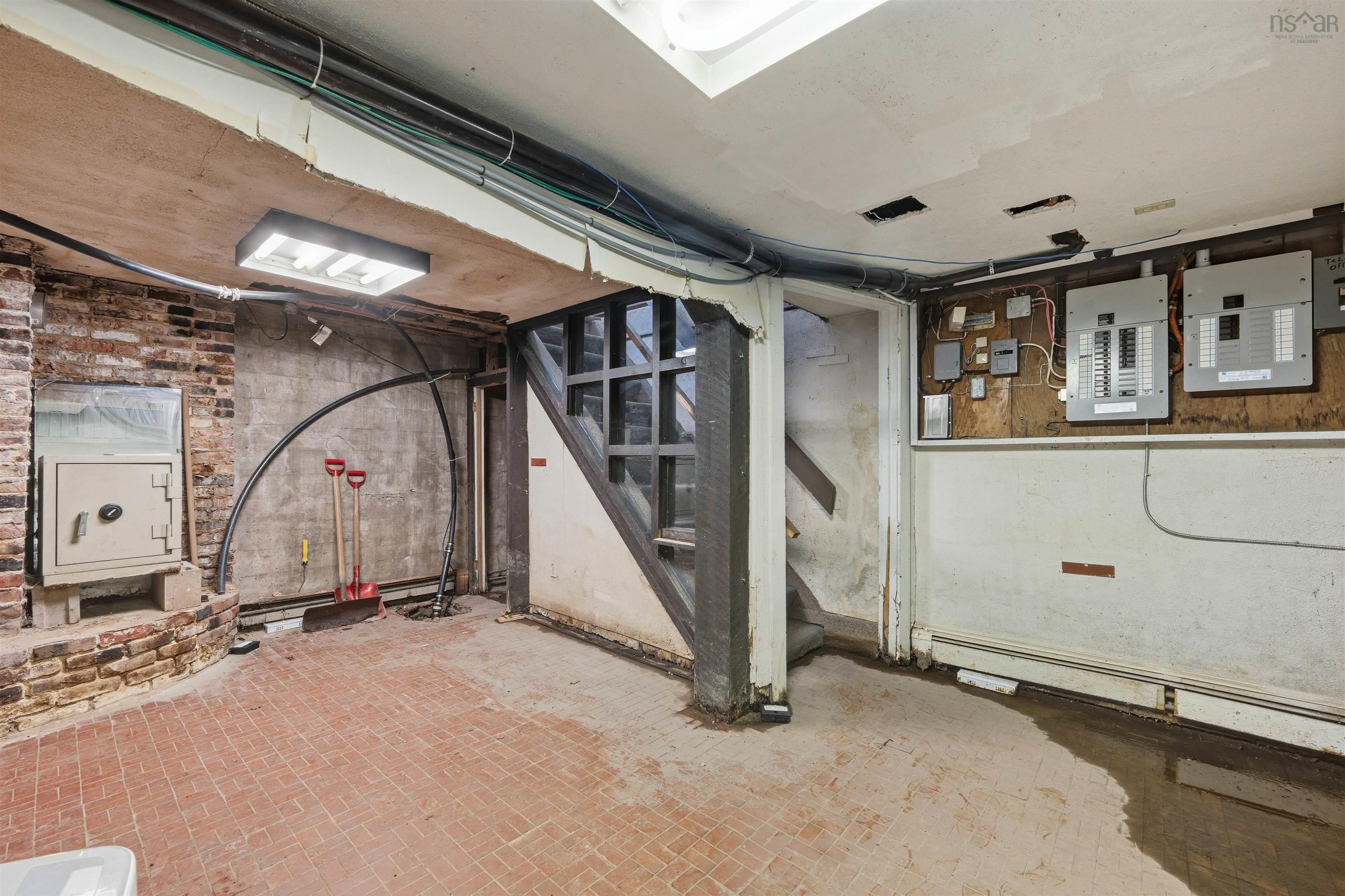 $695,500.00: 1356 Bedford Highway, Halifax