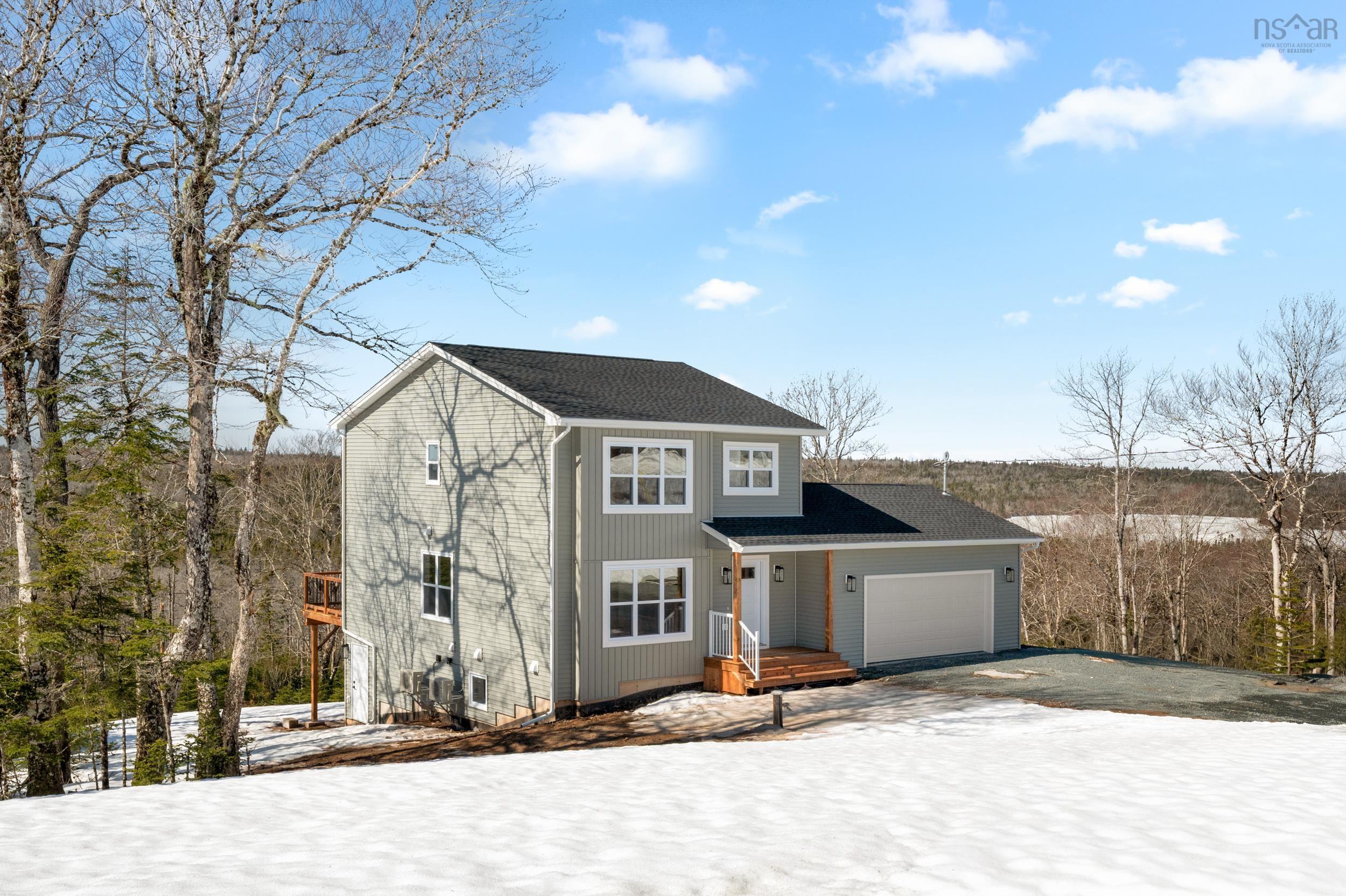 $669,900.00: 141 Hideaway Trail, Brookside