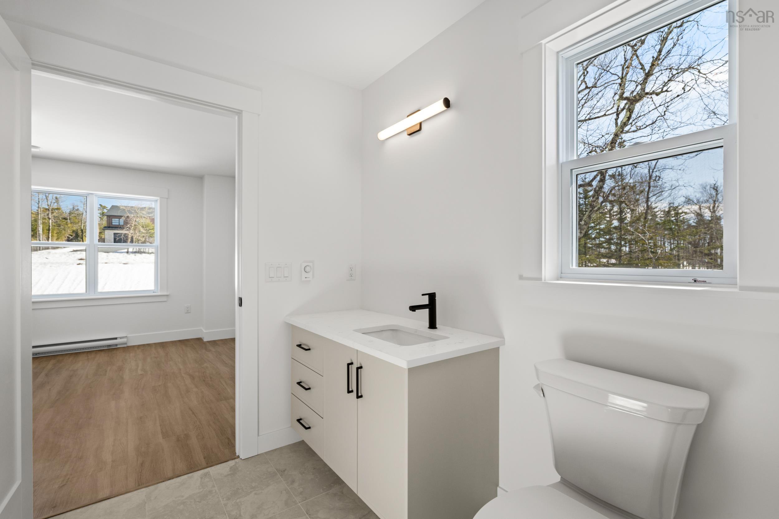 $669,900.00: 141 Hideaway Trail, Brookside