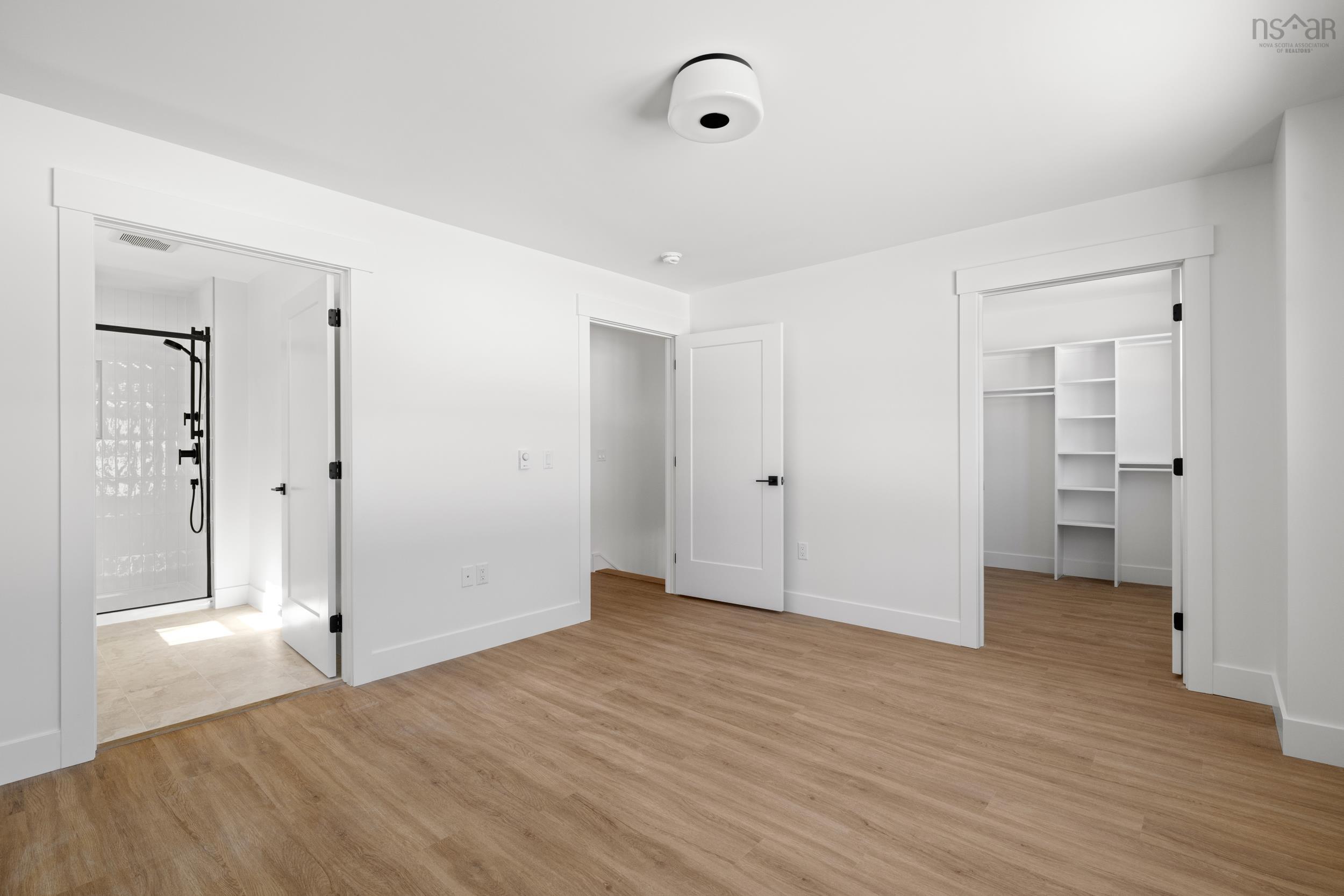 $669,900.00: 141 Hideaway Trail, Brookside