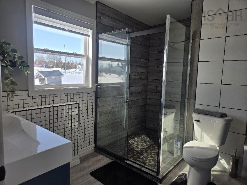 $595,000.00: 26 MacMaster Lane, Seafoam