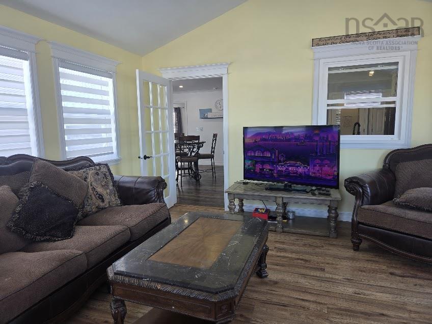 $595,000.00: 26 MacMaster Lane, Seafoam