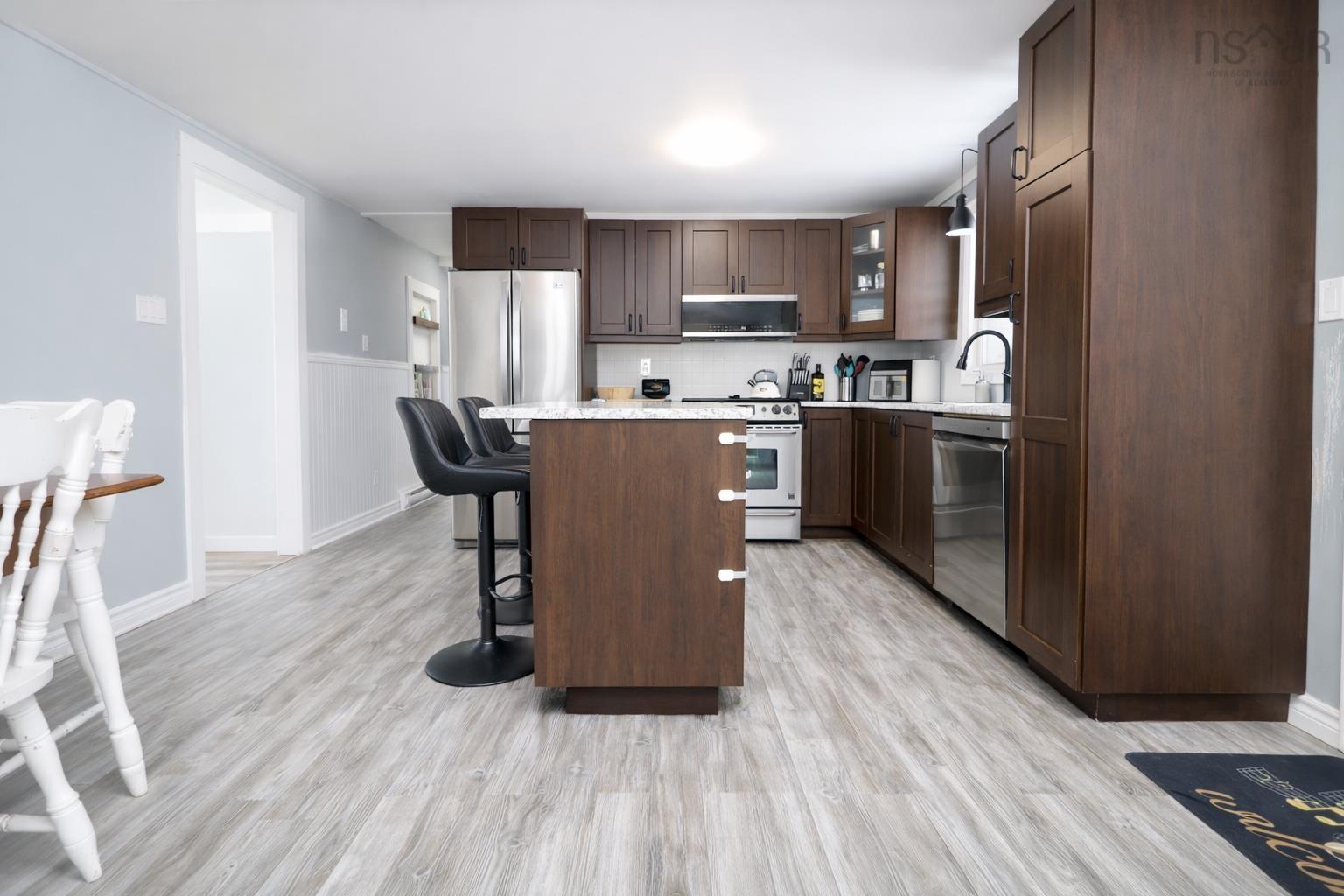 $299,900.00: 10 Robert Drive, Ardoise