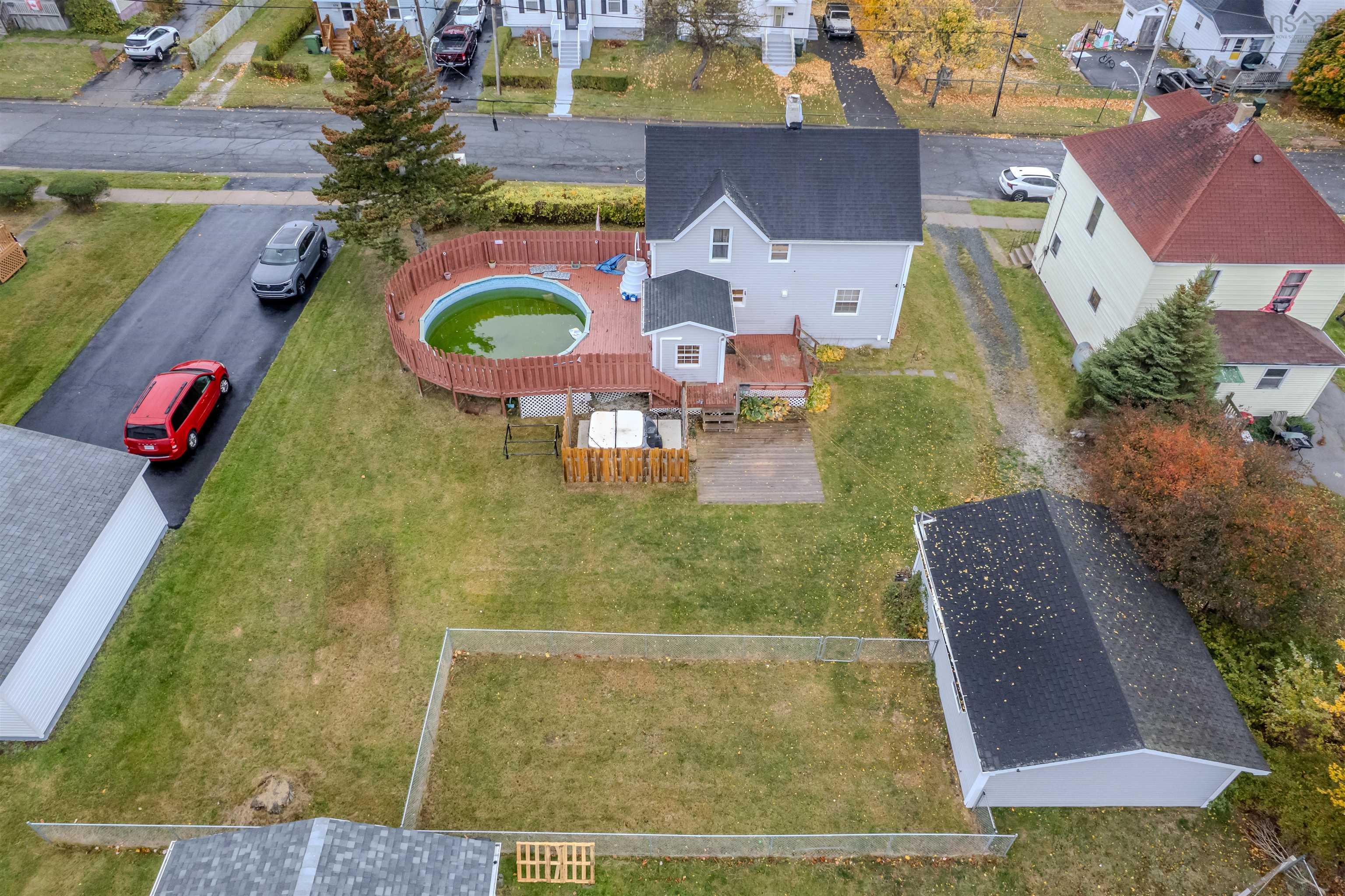 $250,000.00: 370 Hudson Street, New Waterford