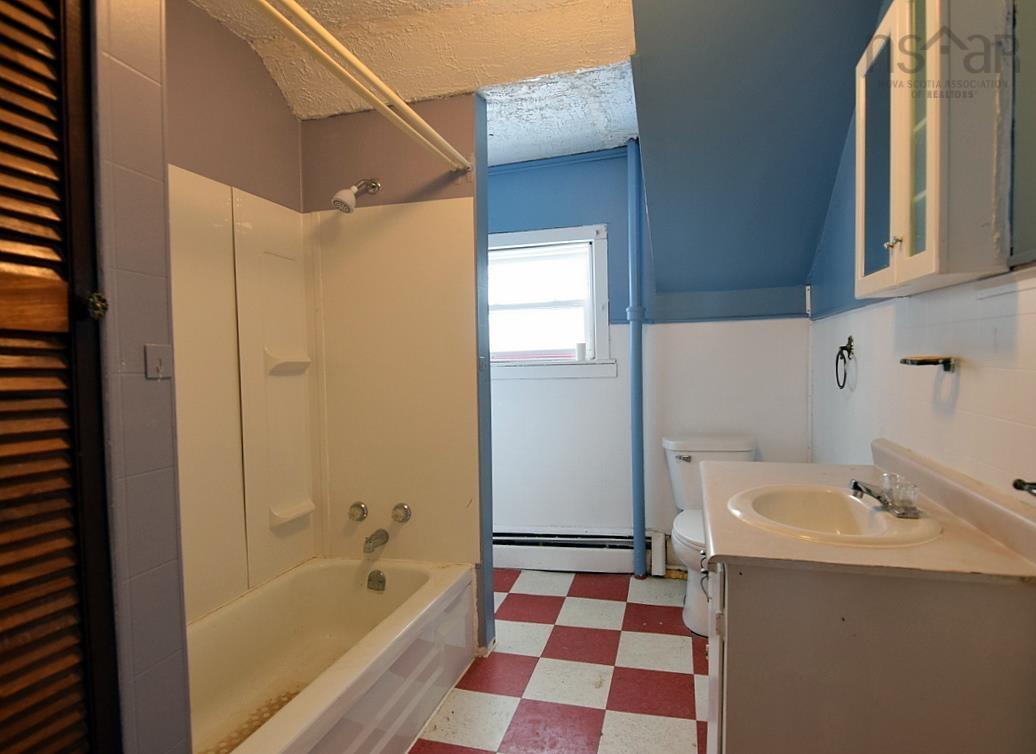 $260,000.00: 8 Allan J Memorial Avenue, Inverness