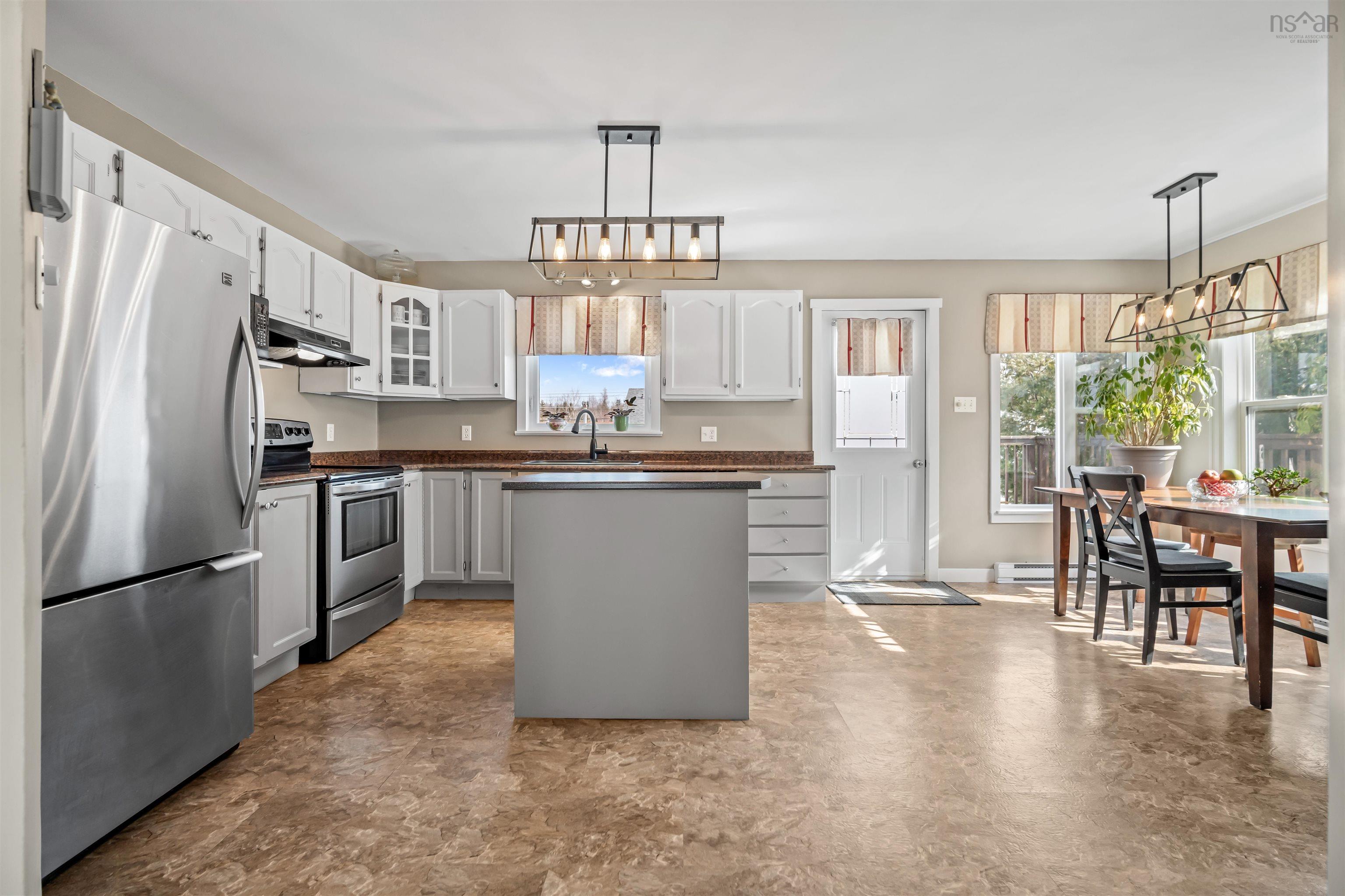 $429,900.00: 39 Haddad Drive, Lower Sackville