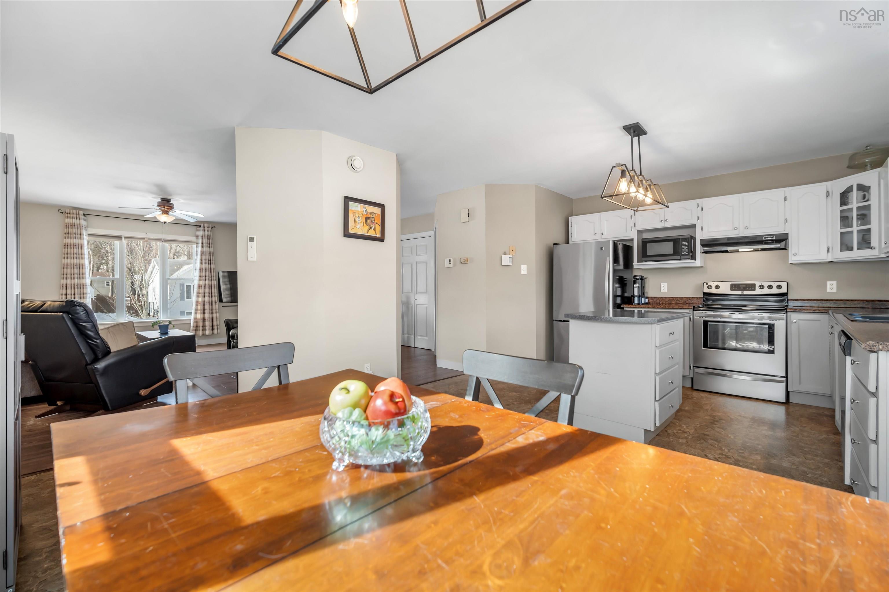 $429,900.00: 39 Haddad Drive, Lower Sackville