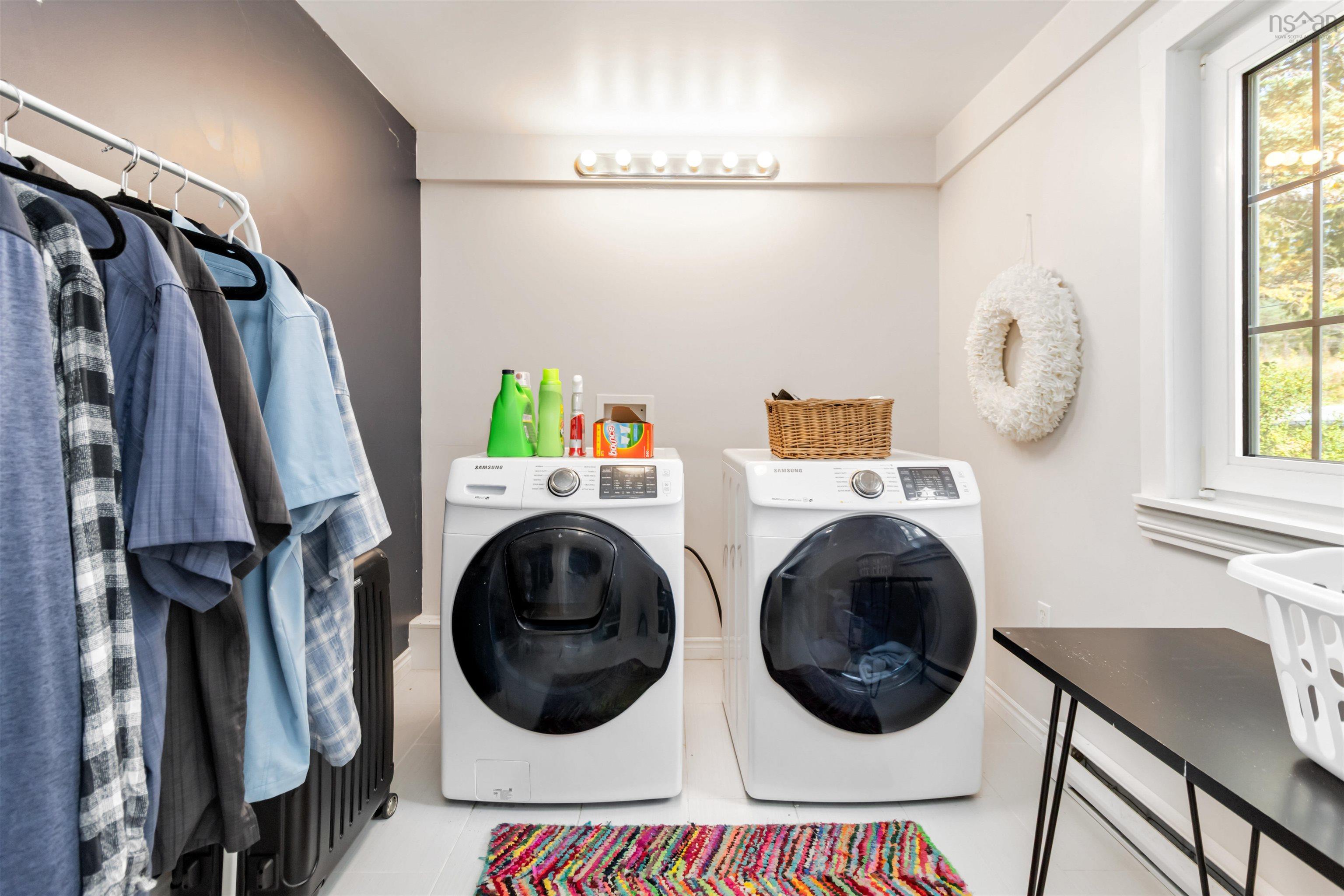 $639,500.00: 11278 Peggys Cove Road, Seabright