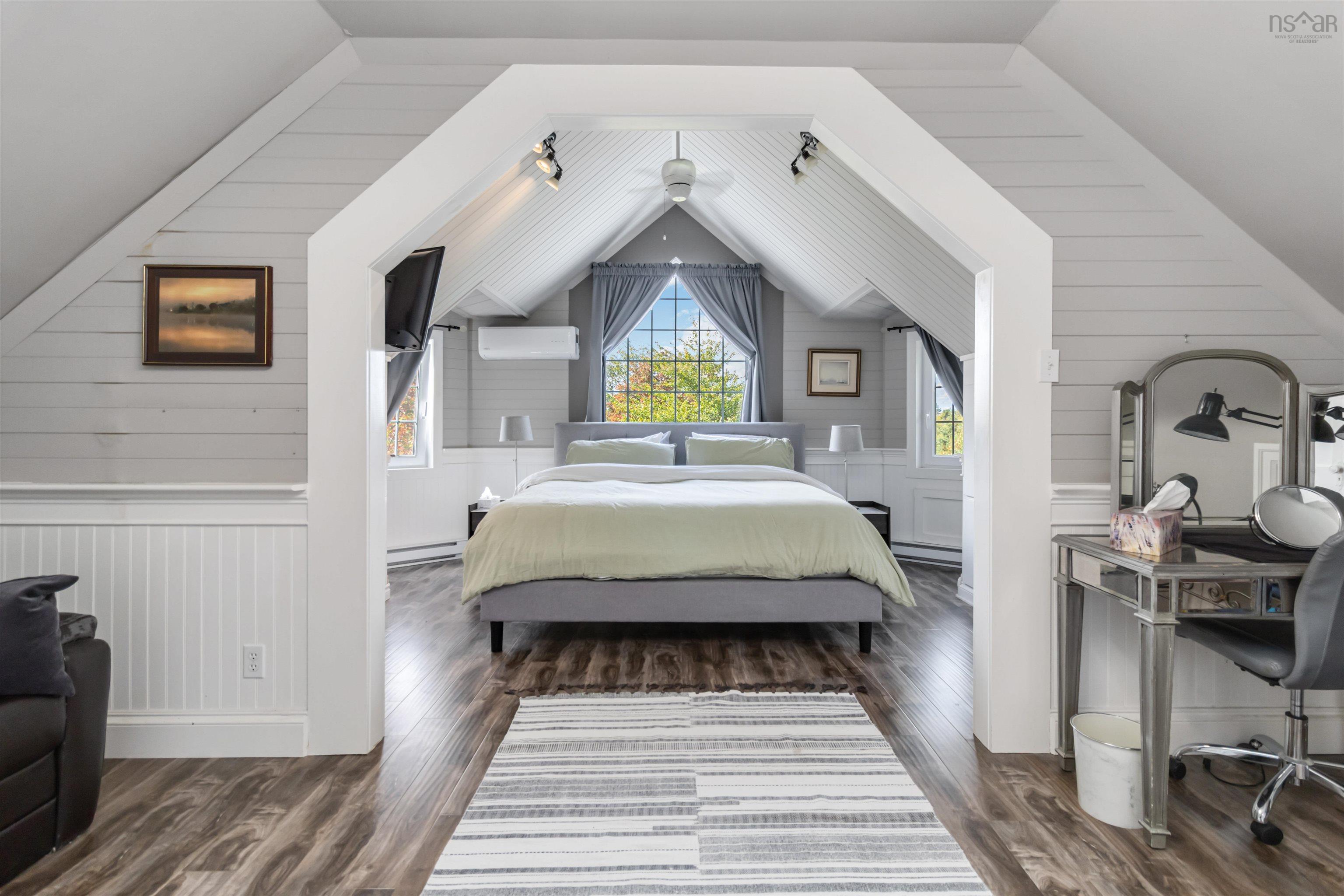 $639,500.00: 11278 Peggys Cove Road, Seabright