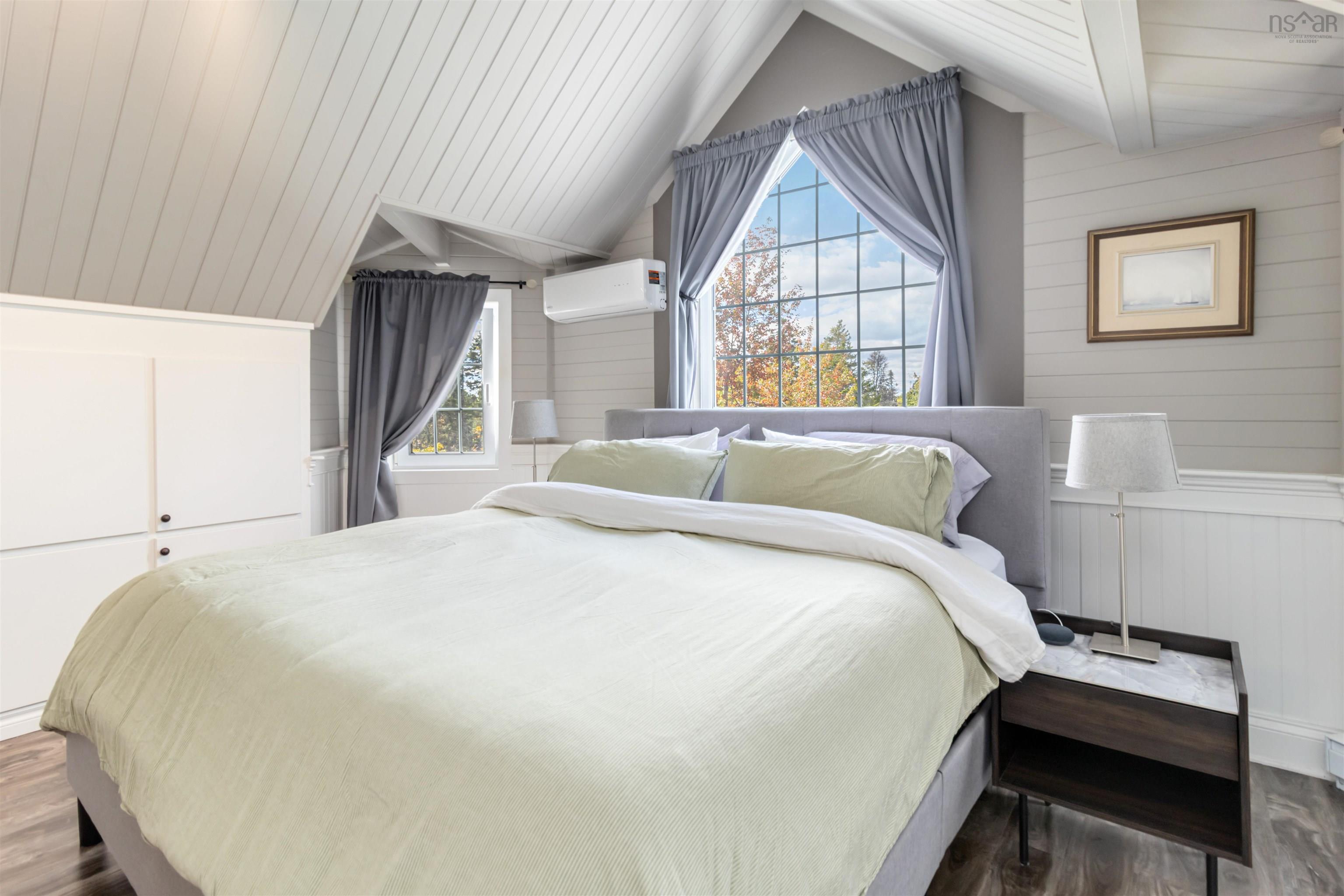 $639,500.00: 11278 Peggys Cove Road, Seabright