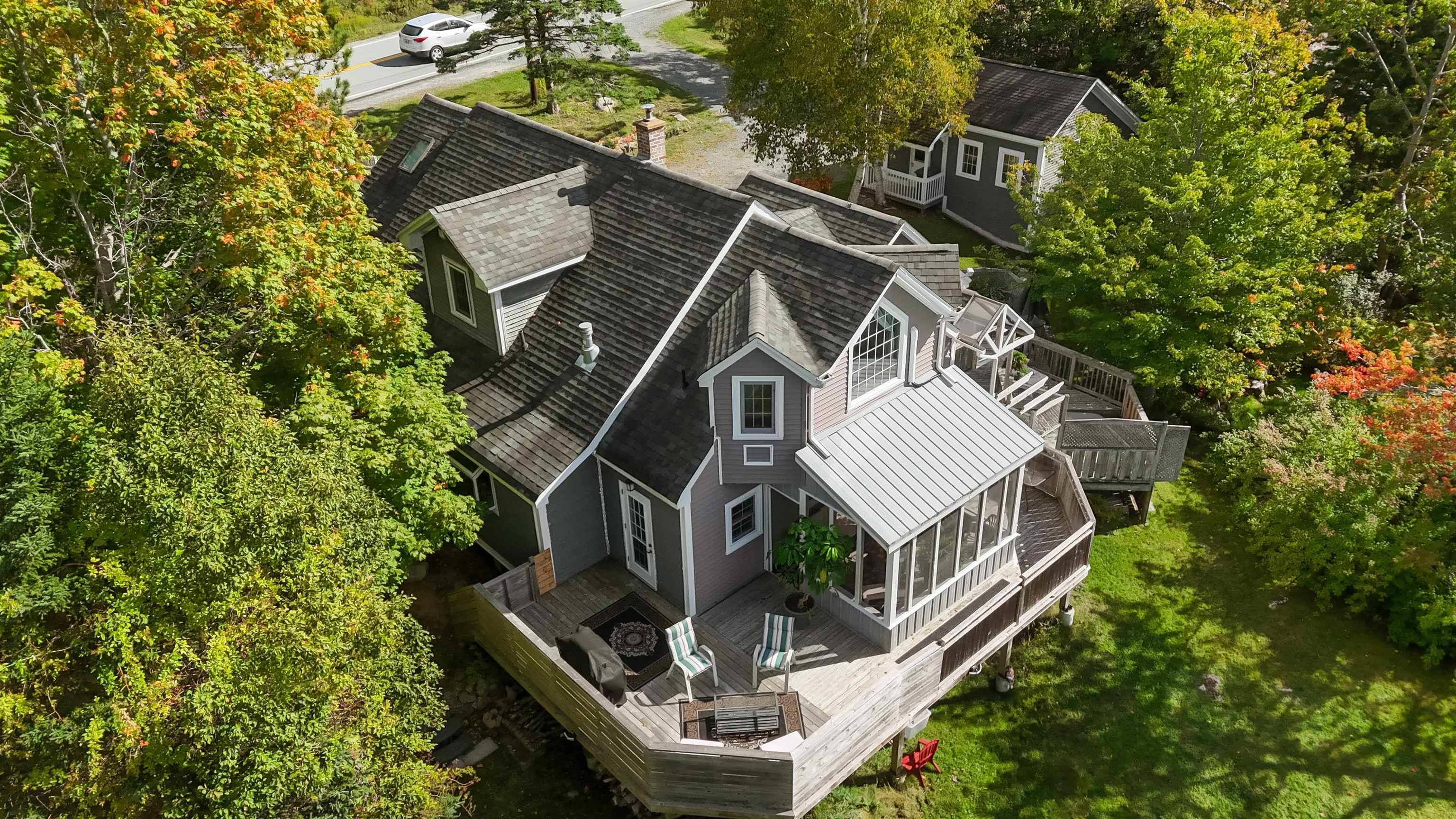 $639,500.00: 11278 Peggys Cove Road, Seabright