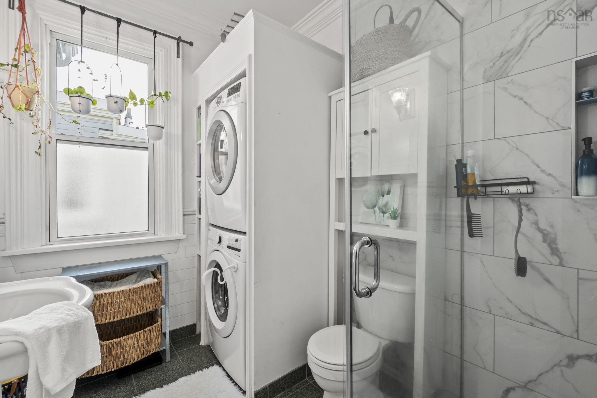 $1,250,000.00: 1378 Robie Street, Halifax