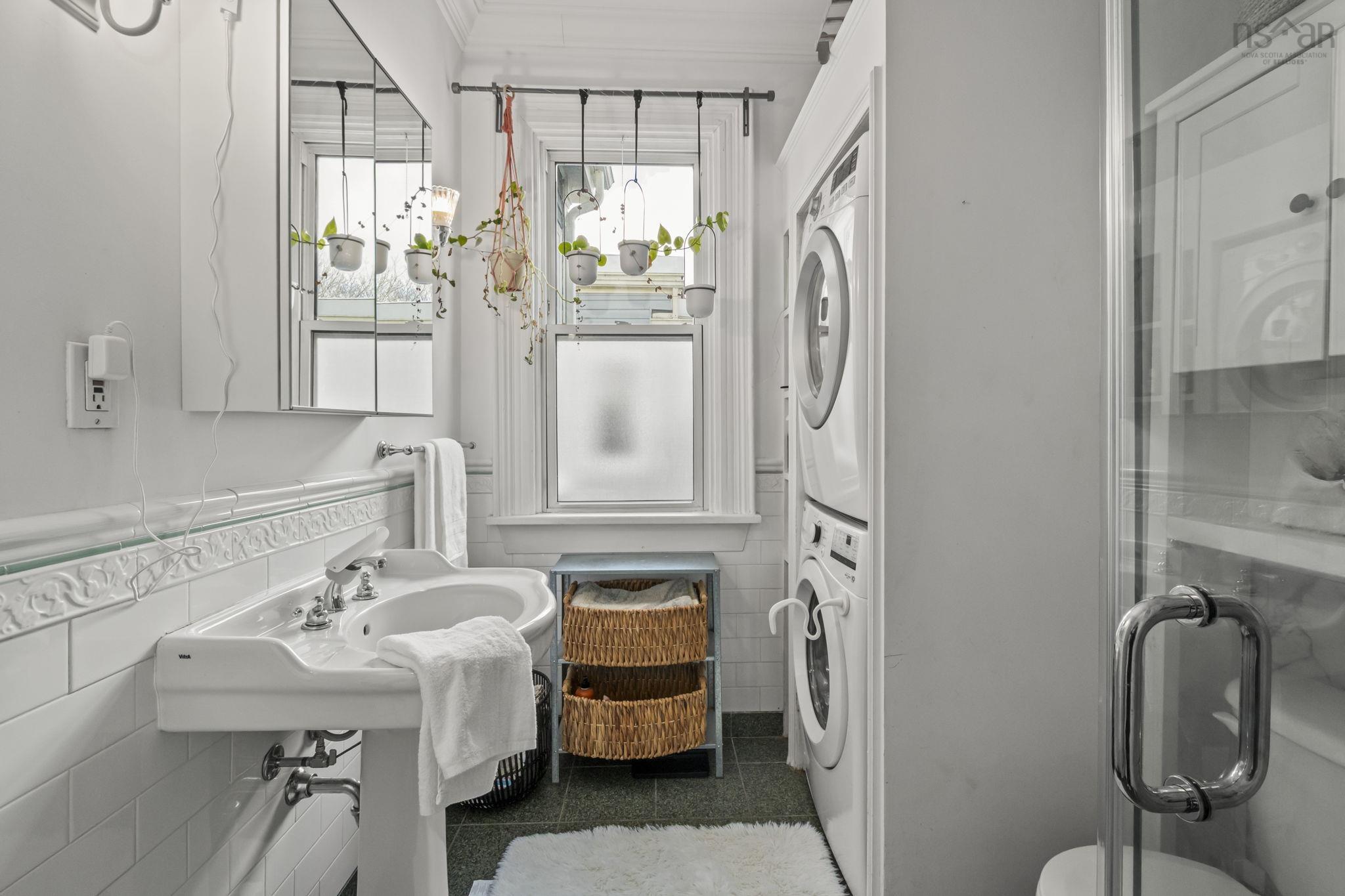 $1,250,000.00: 1378 Robie Street, Halifax