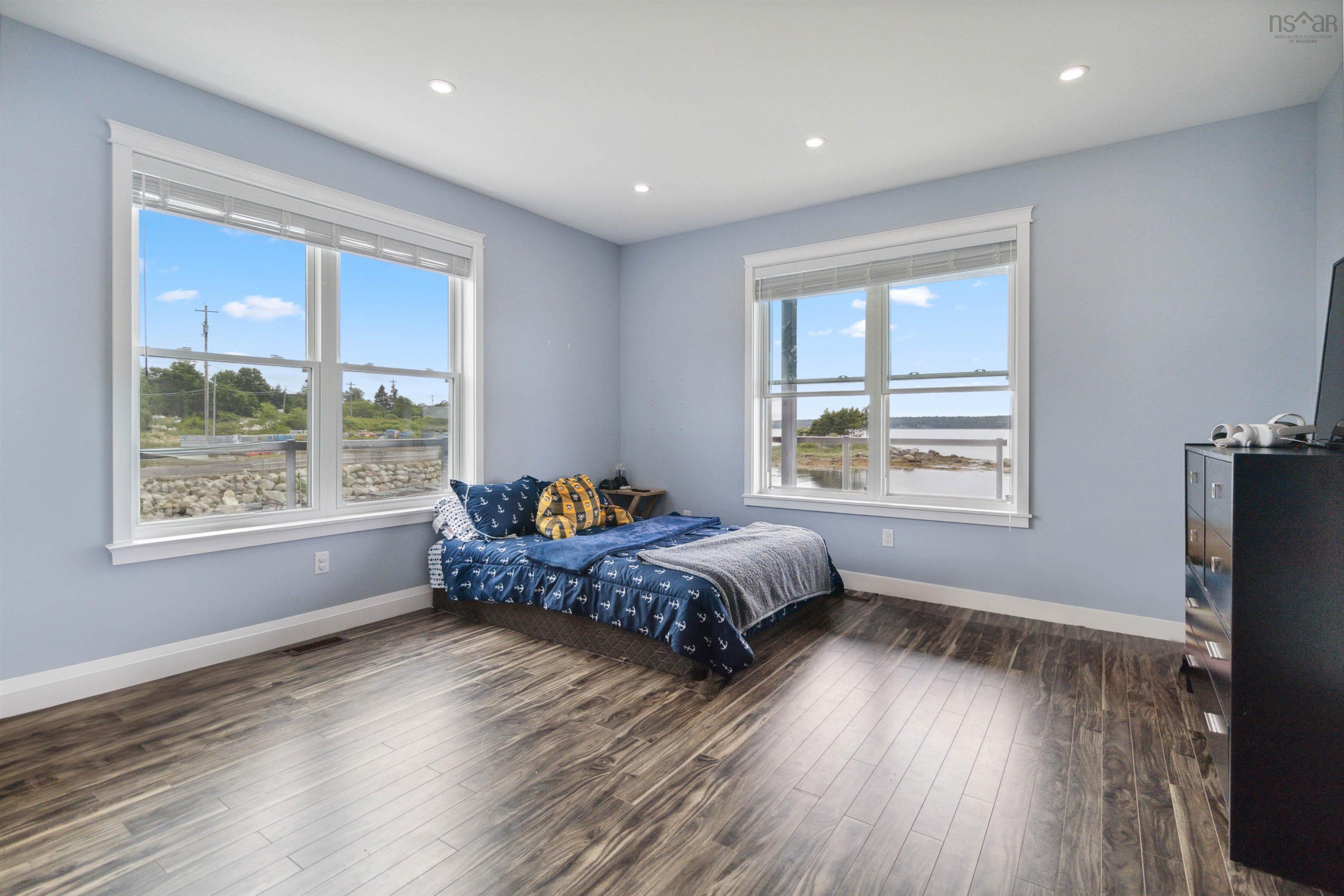 $1,295,000.00: 1112 Sandy Point Road, Sandy Point