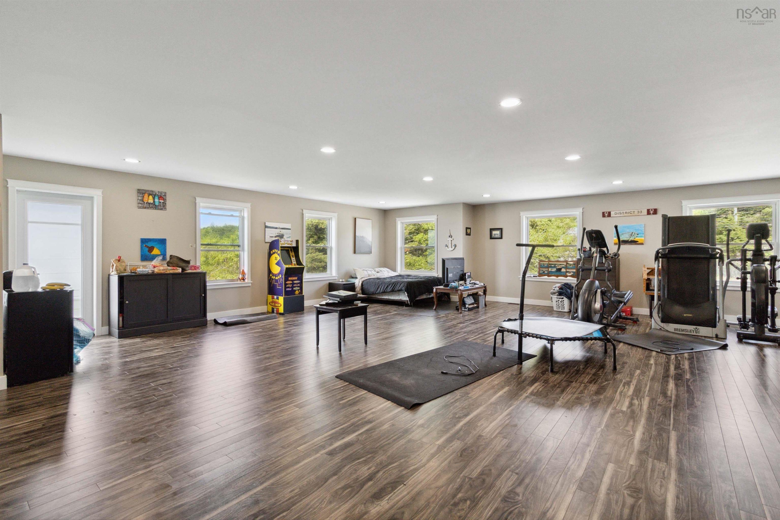 $1,295,000.00: 1112 Sandy Point Road, Sandy Point