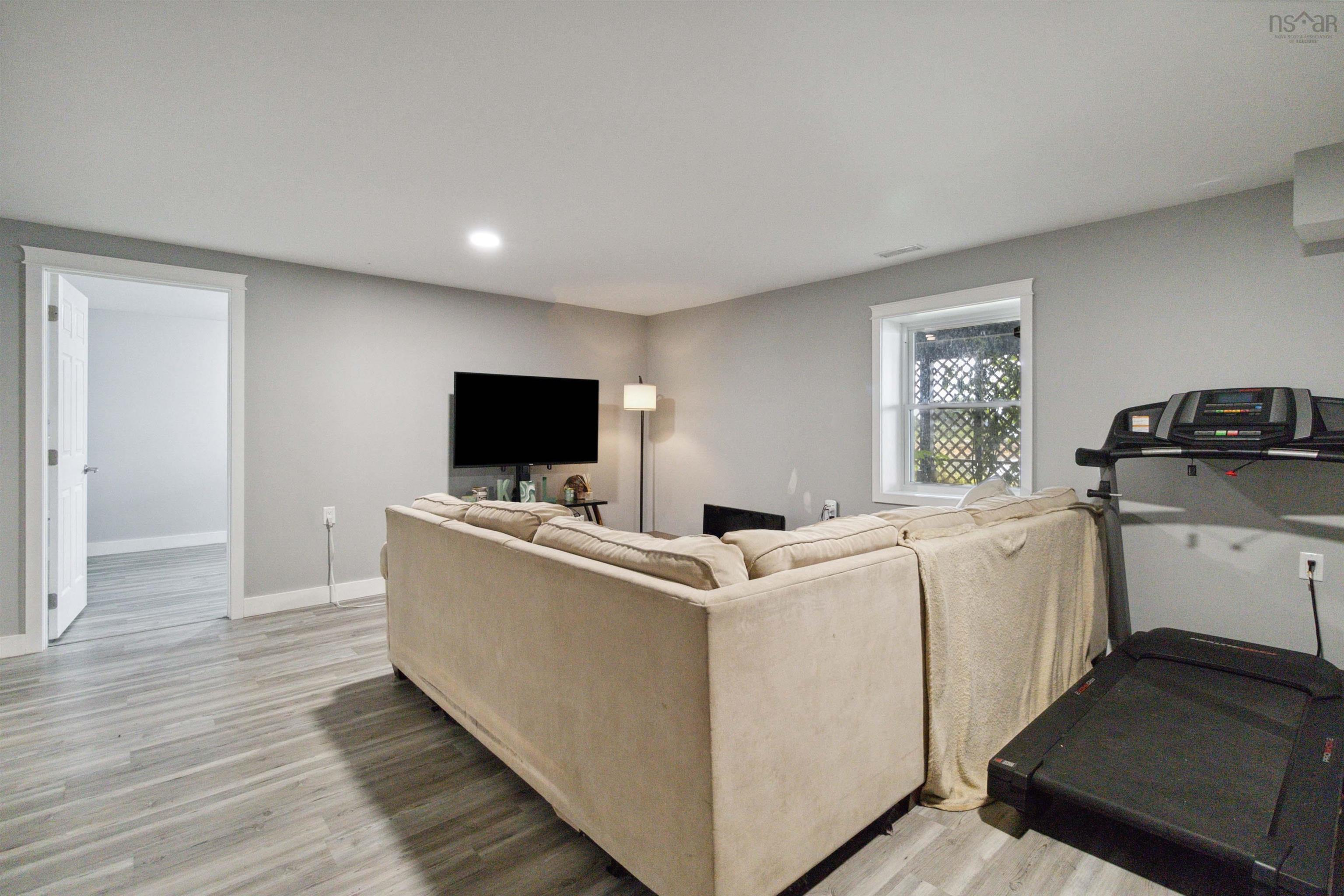 $1,295,000.00: 1112 Sandy Point Road, Sandy Point