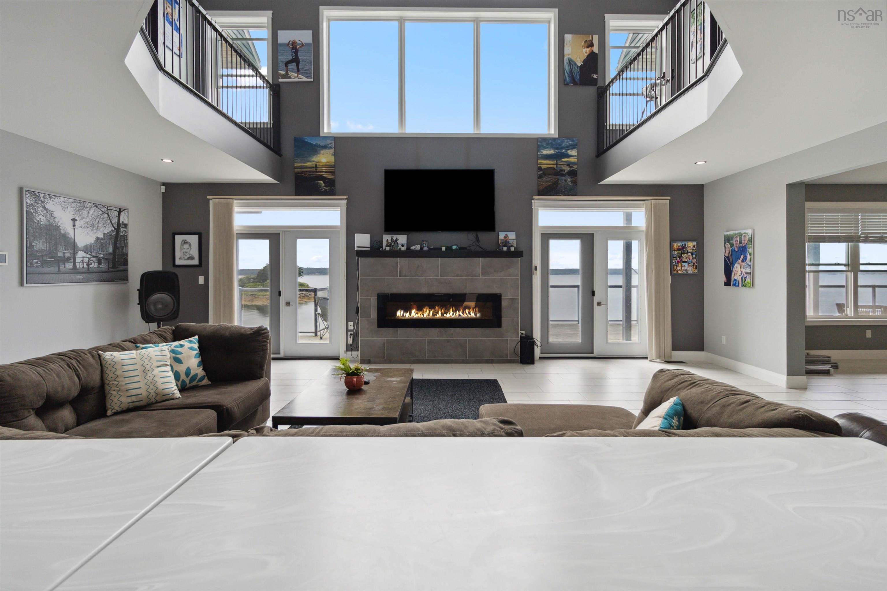 $1,295,000.00: 1112 Sandy Point Road, Sandy Point